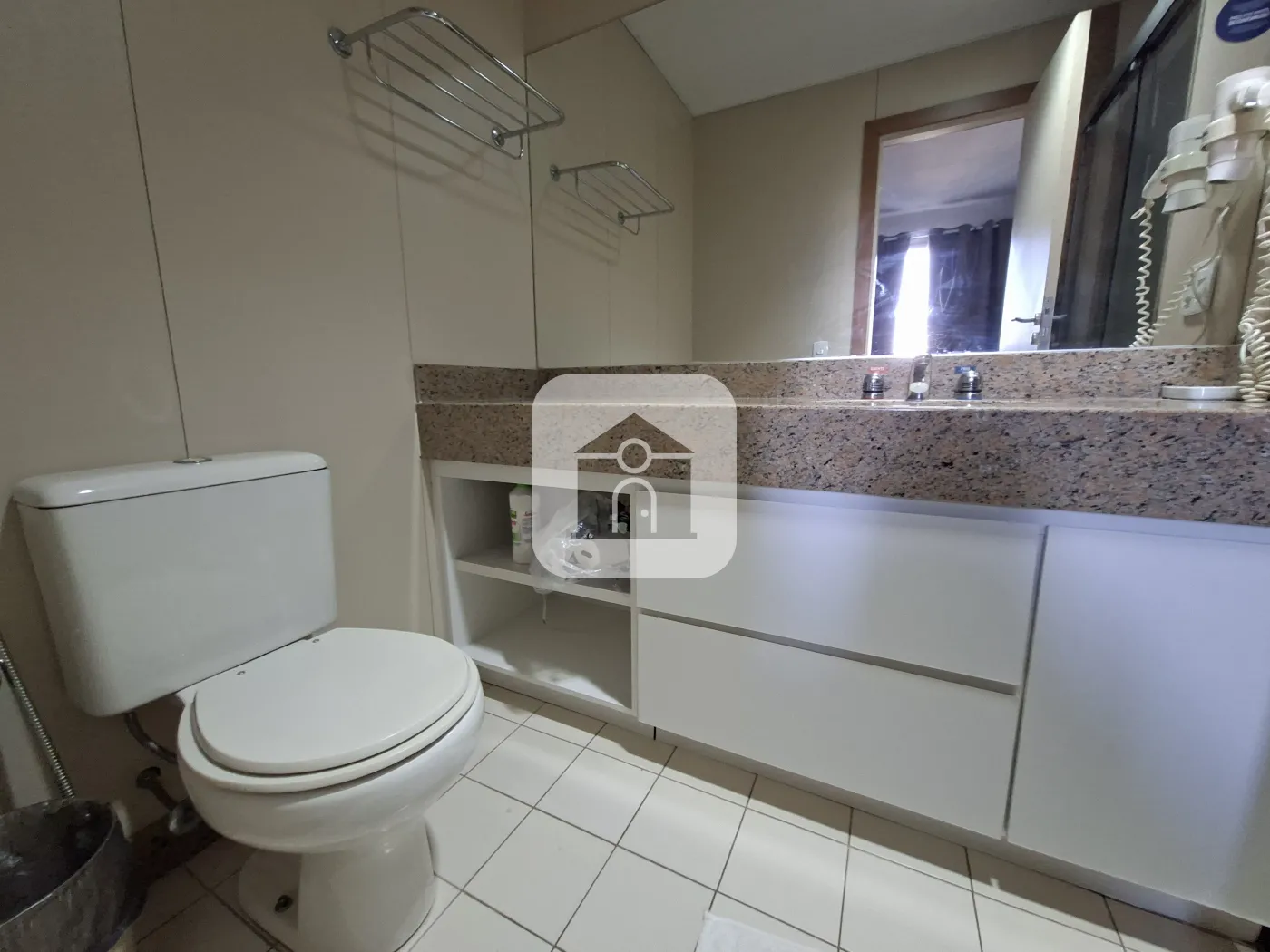 Comprar Apartamento / Padrão em Uberlândia - Foto 8