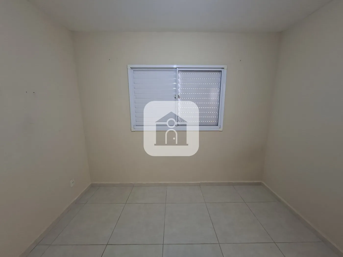 Alugar Apartamento / Padrão em Uberlândia R$ 900,00 - Foto 10