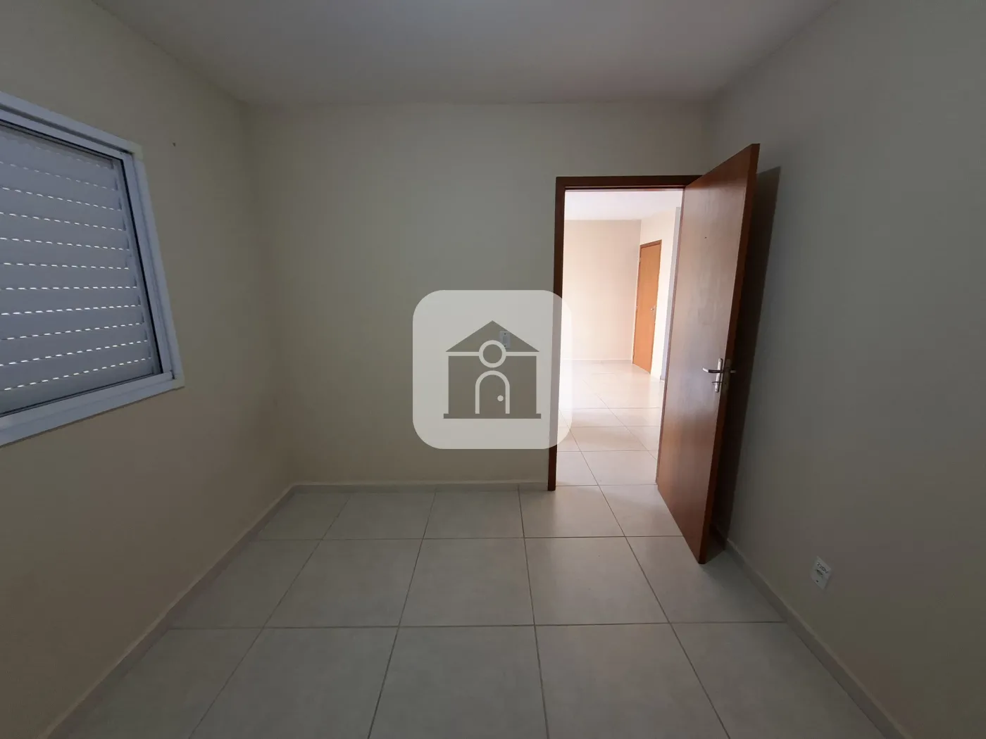 Alugar Apartamento / Padrão em Uberlândia R$ 900,00 - Foto 11
