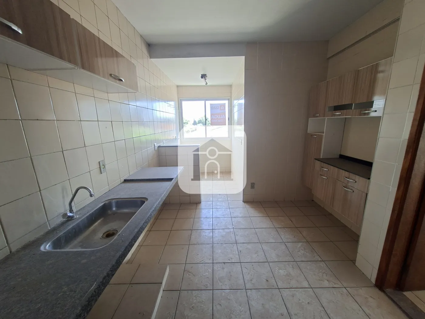 Alugar Apartamento / Padrão em Uberlândia R$ 1.600,00 - Foto 11