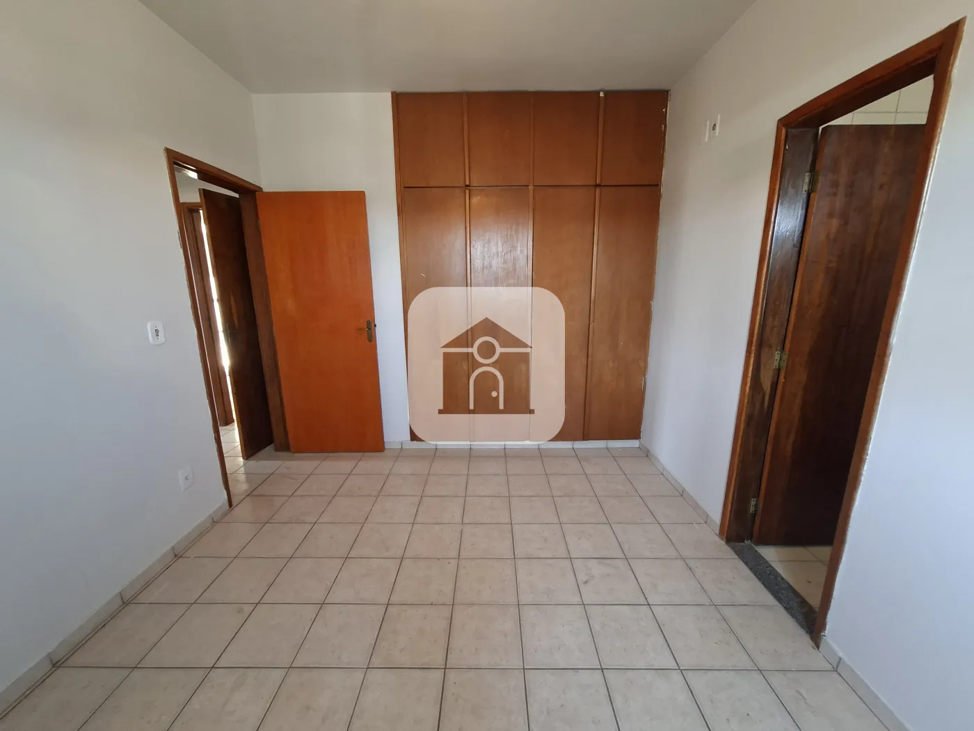 Alugar Apartamento / Padrão em Uberlândia R$ 1.600,00 - Foto 22