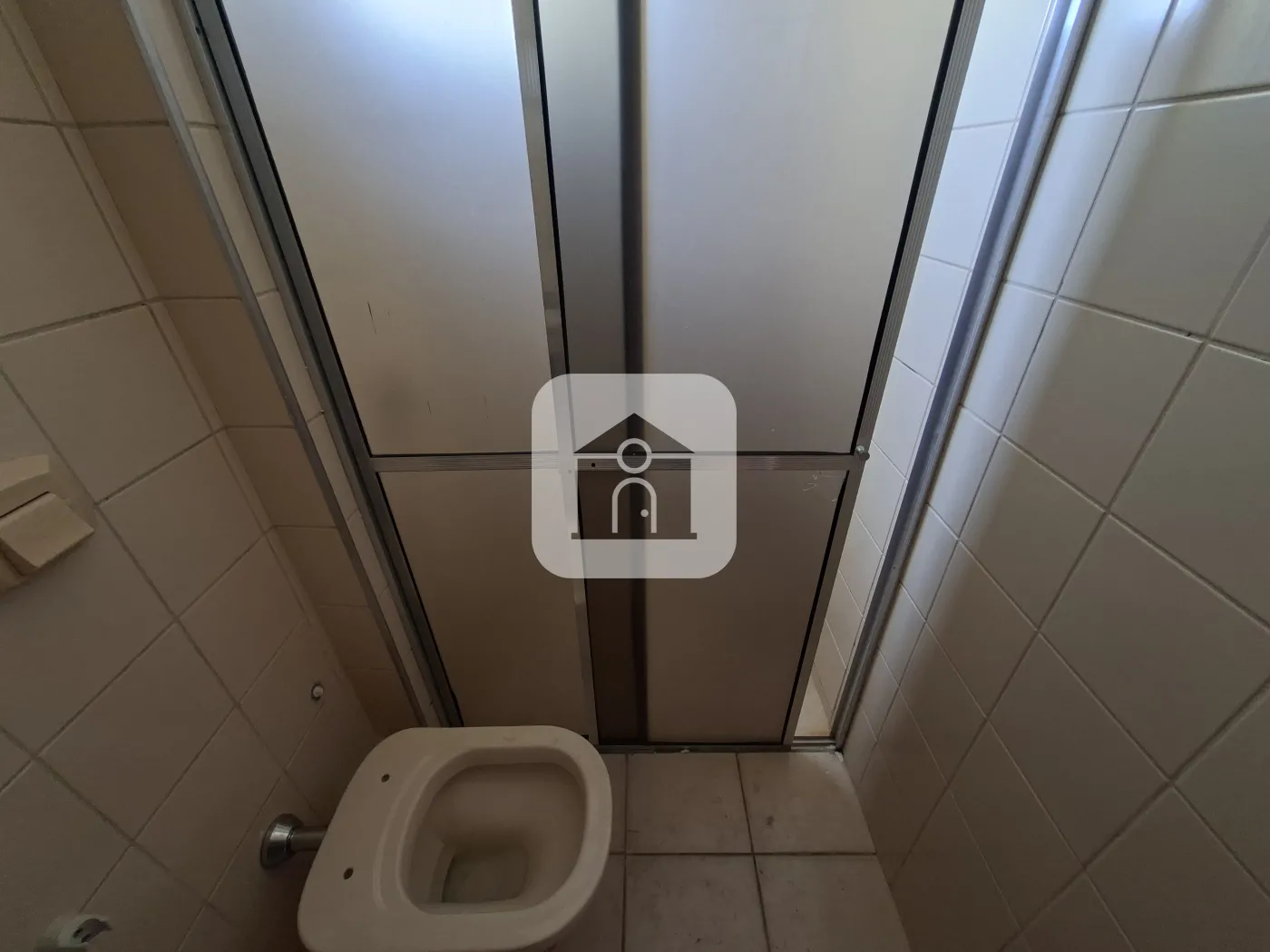 Alugar Apartamento / Padrão em Uberlândia R$ 1.600,00 - Foto 24