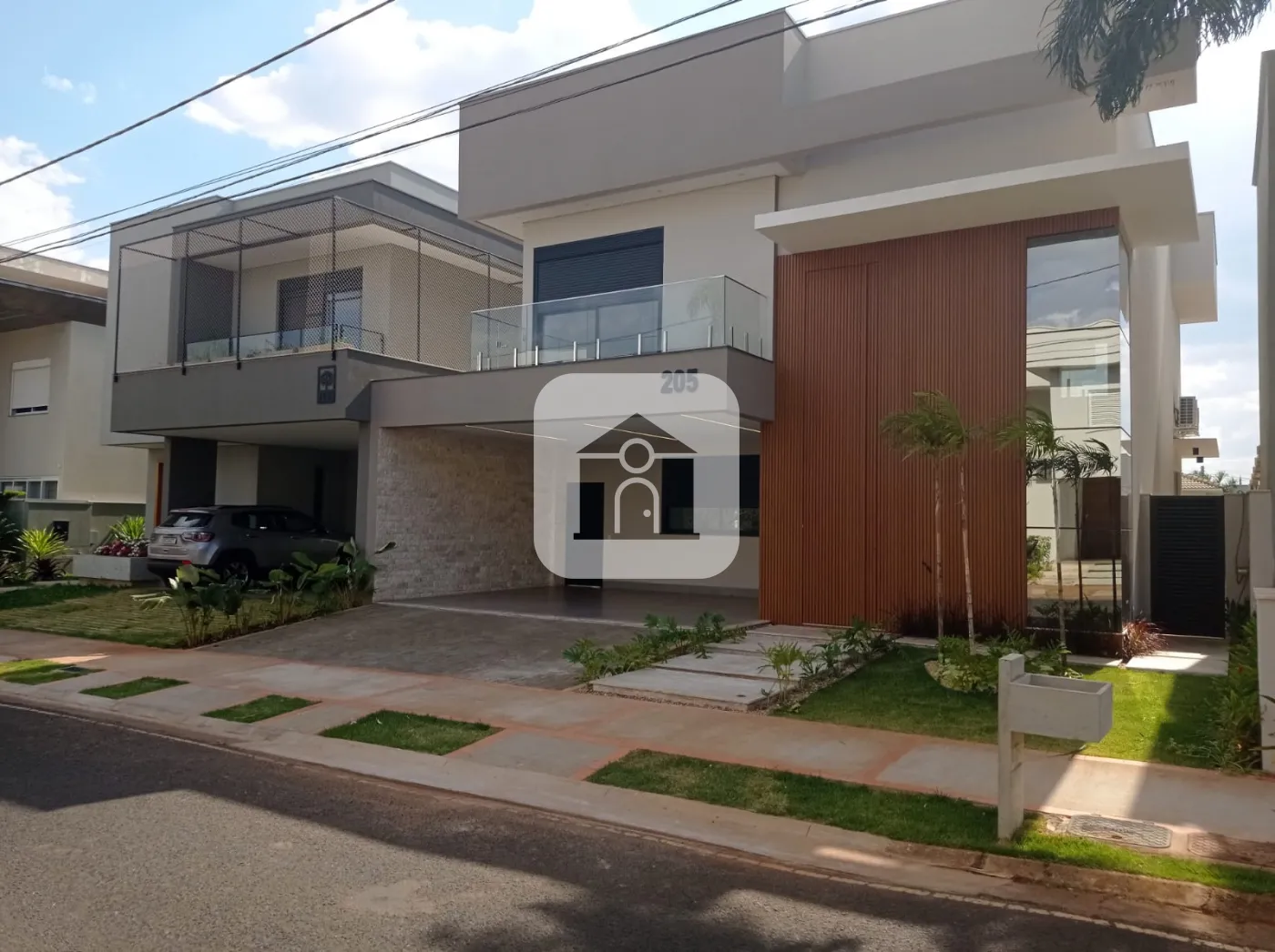 Comprar Casa / Condomínio ou Loteamento Fechado em Uberlândia R$ 2.900.000,00 - Foto 1