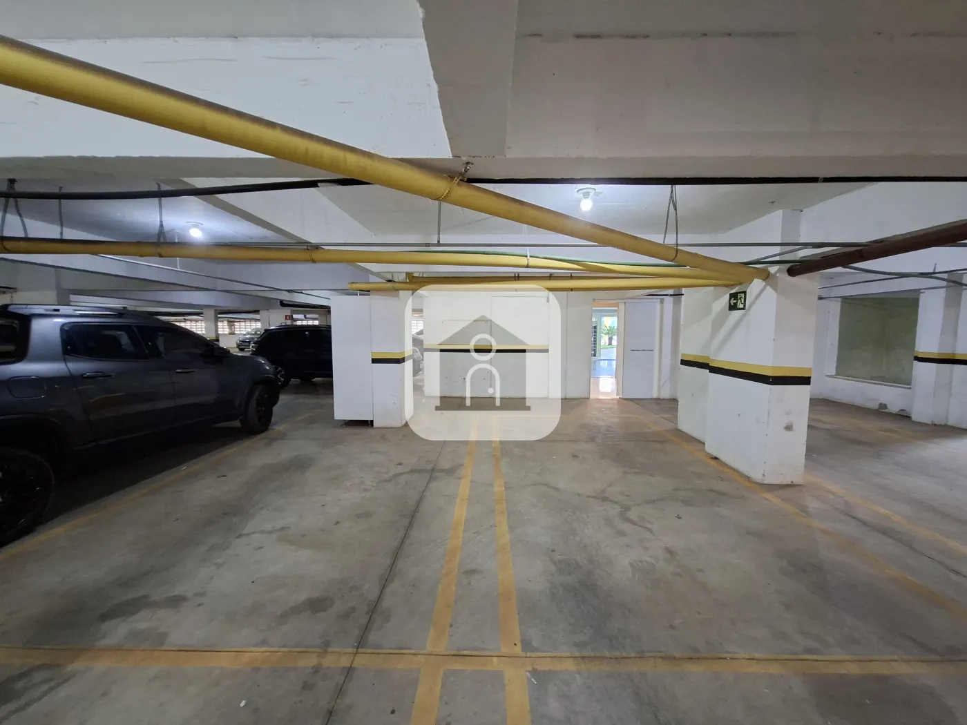 Alugar Apartamento / Padrão em Uberlândia R$ 6.000,00 - Foto 21