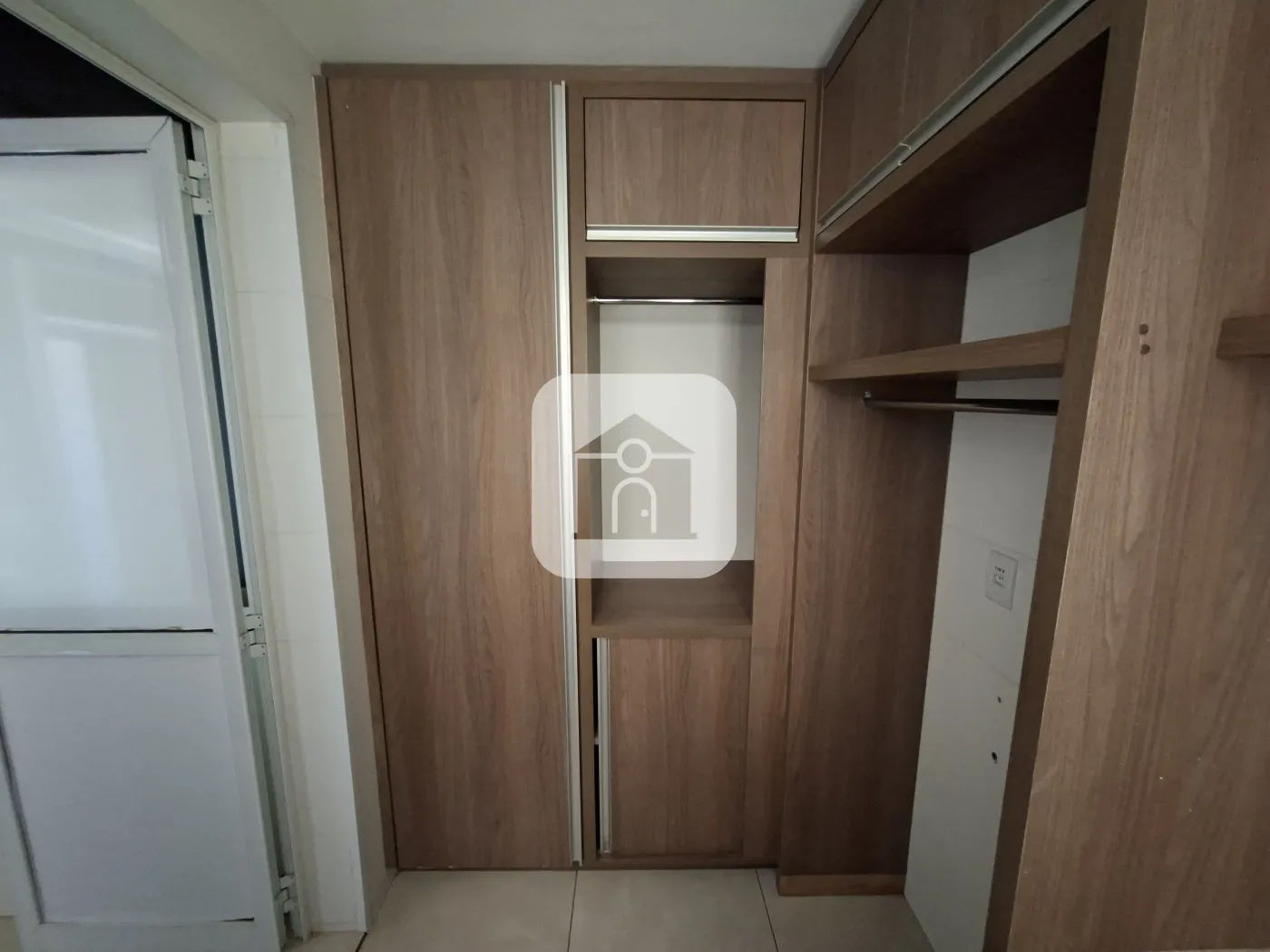 Alugar Apartamento / Padrão em Uberlândia R$ 6.000,00 - Foto 8