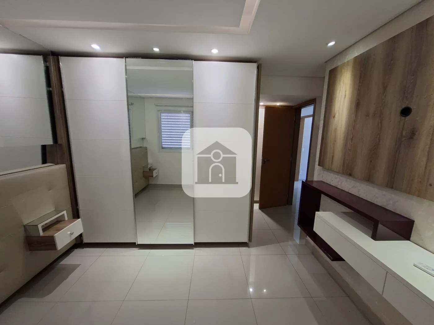 Alugar Apartamento / Padrão em Uberlândia R$ 6.000,00 - Foto 16