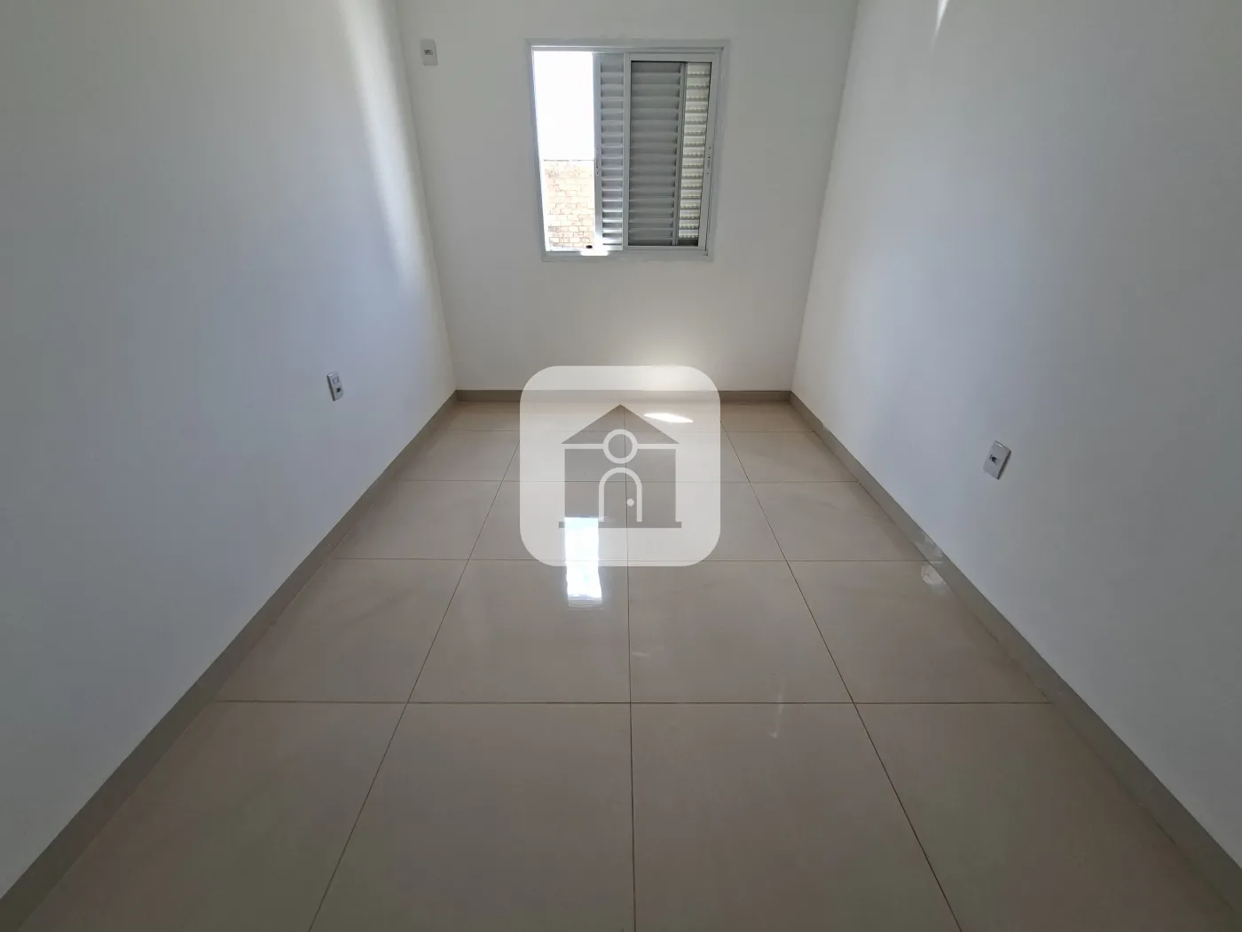 Alugar Apartamento / Sobrado em Uberlândia R$ 2.800,00 - Foto 8