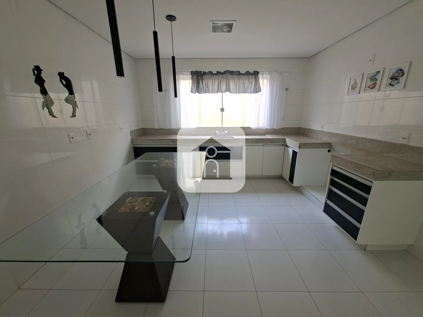 Alugar Casa / Padrão em Uberlândia R$ 12.500,00 - Foto 3