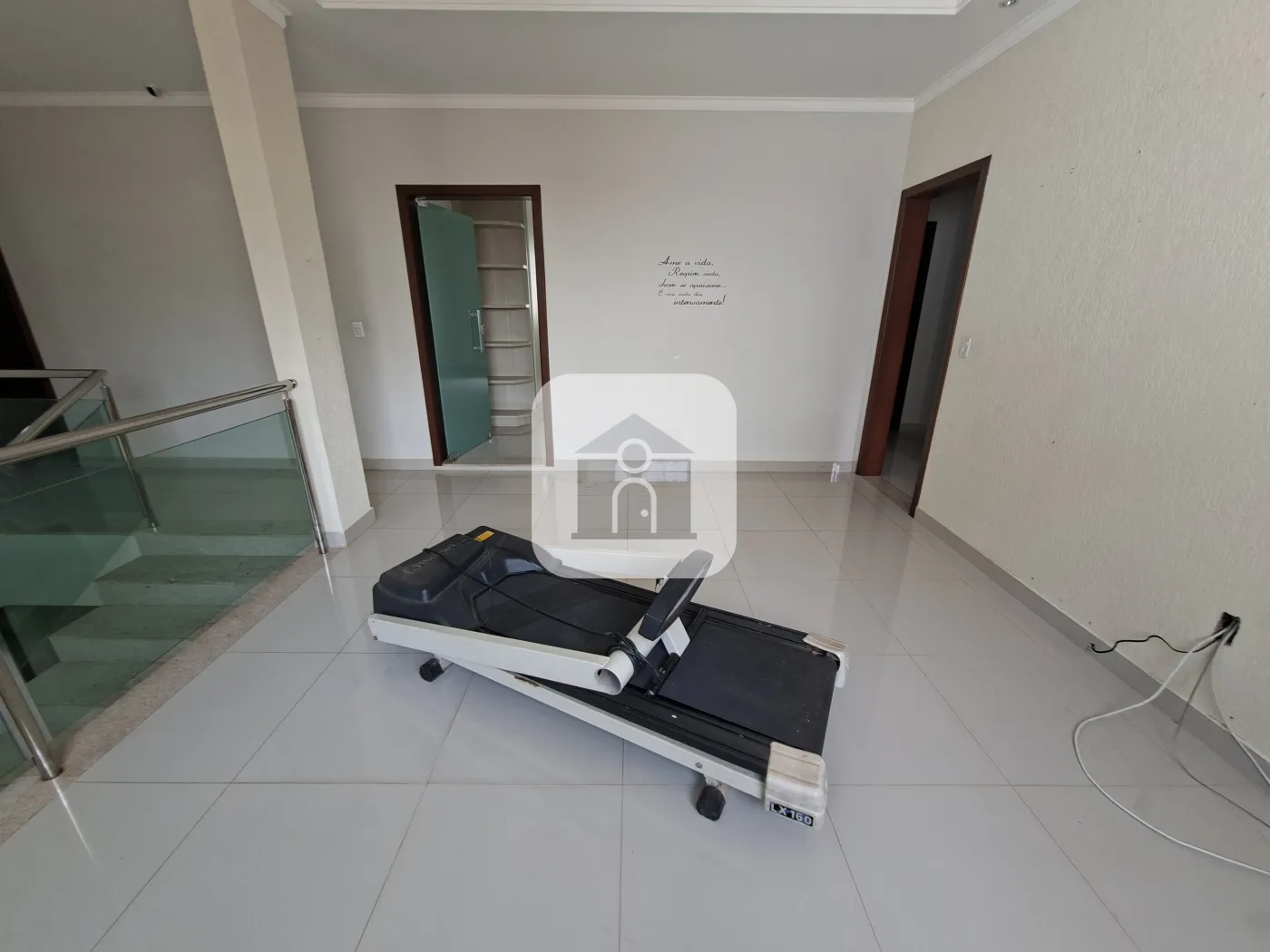 Alugar Casa / Padrão em Uberlândia R$ 12.500,00 - Foto 11