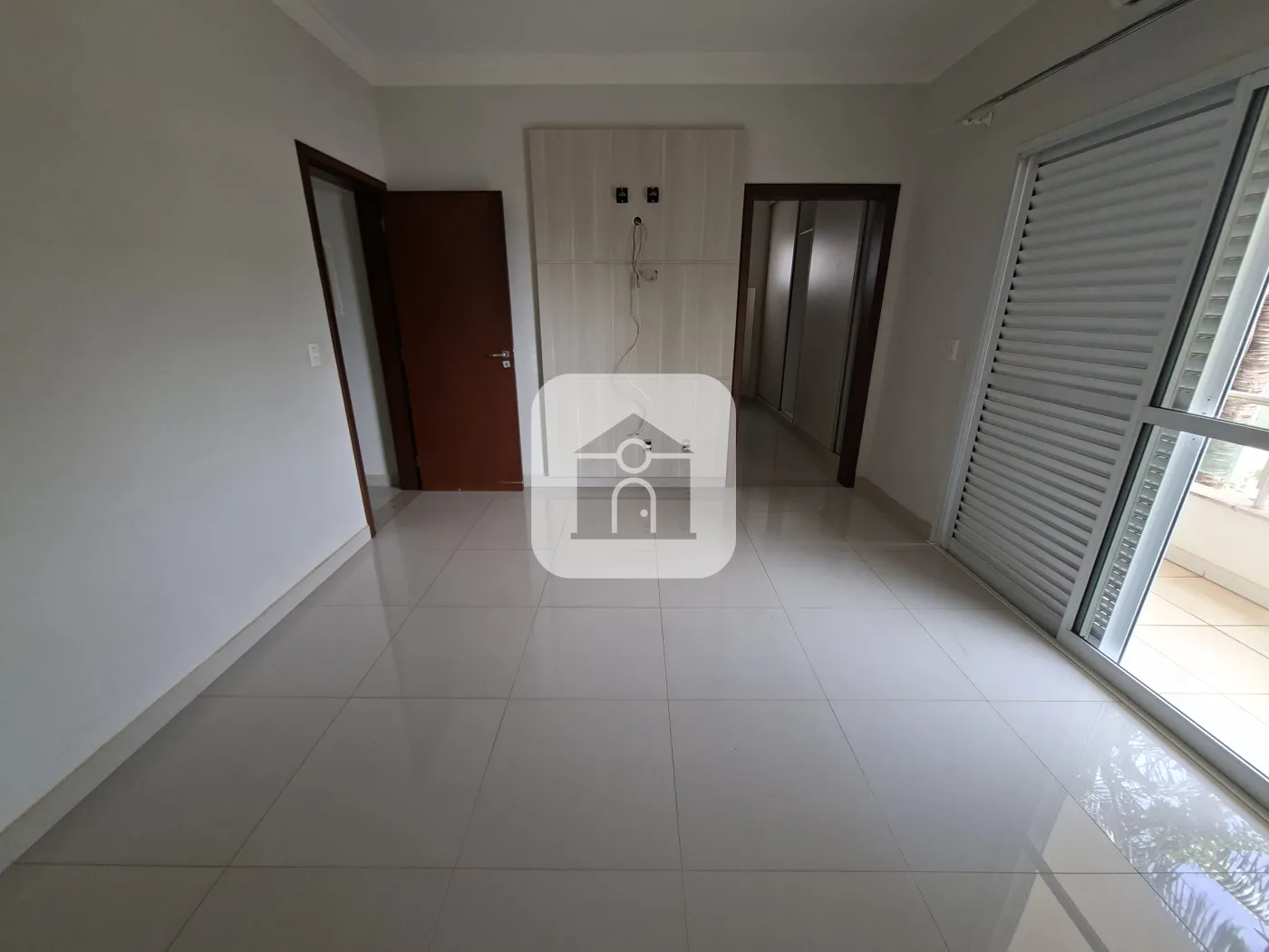 Alugar Casa / Padrão em Uberlândia R$ 12.500,00 - Foto 12