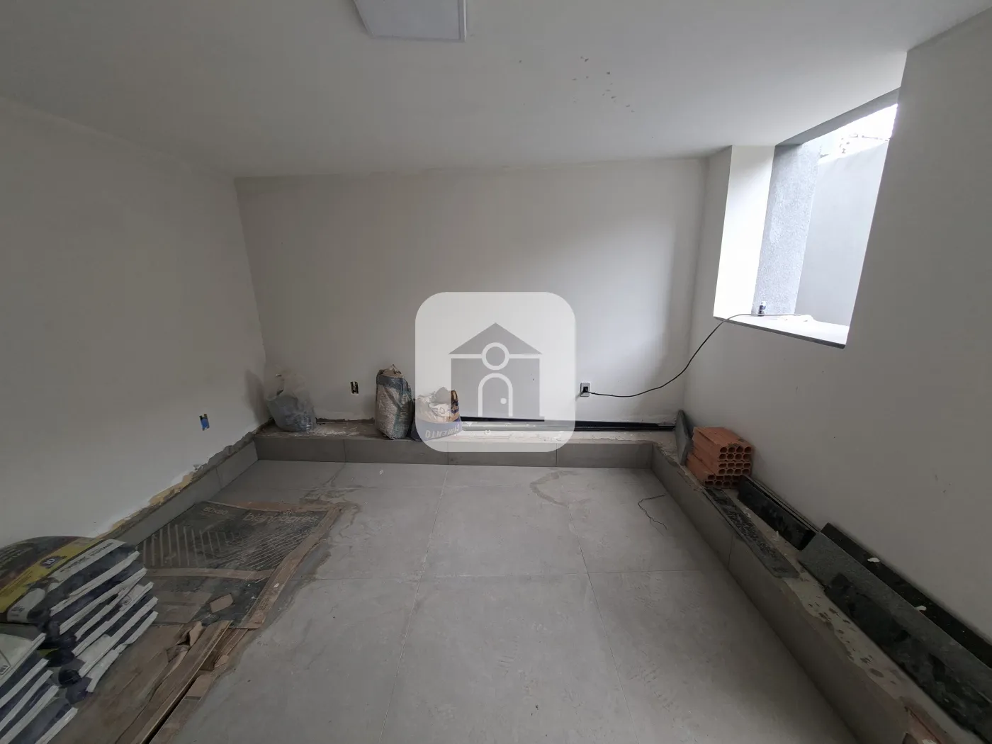 Alugar Comercial / Sala Comercial em Uberlândia R$ 4.000,00 - Foto 2