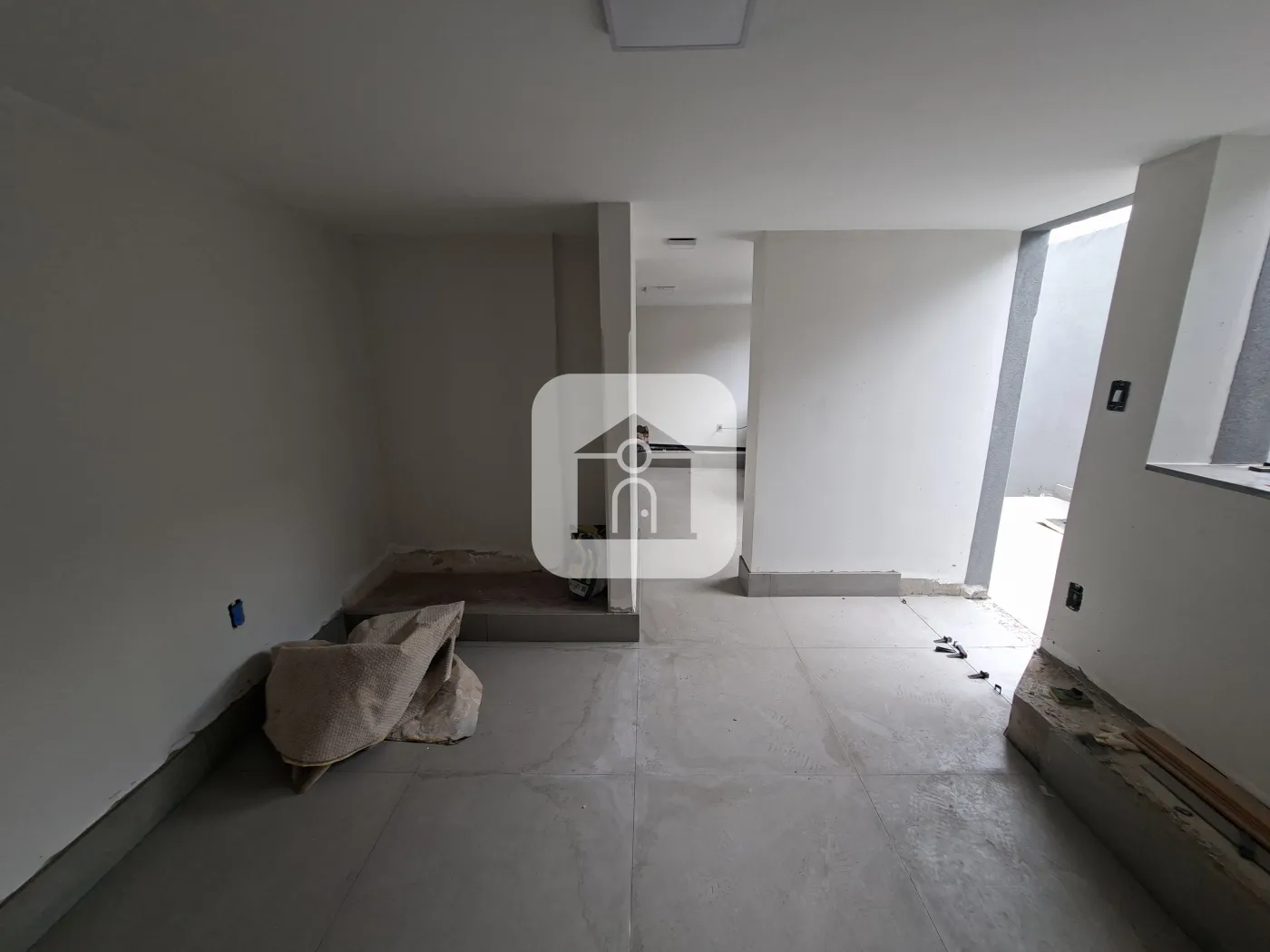 Alugar Comercial / Sala Comercial em Uberlândia R$ 4.000,00 - Foto 5