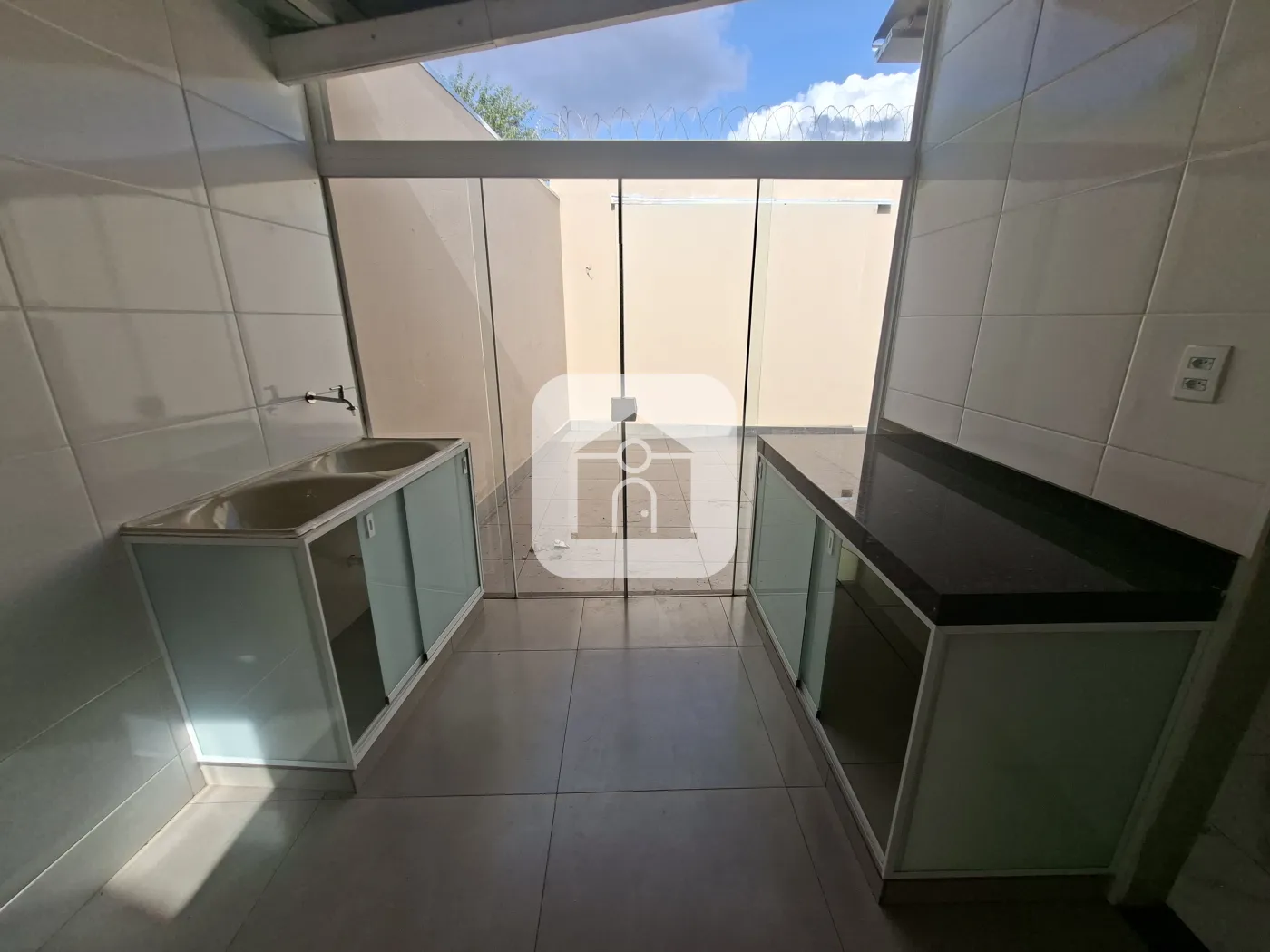 Comprar Casa / Padrão em Uberlândia - Foto 4