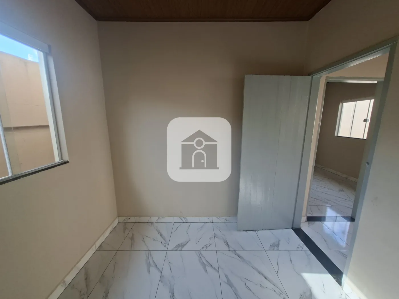 Comprar Casa / Padrão em Uberlândia - Foto 6