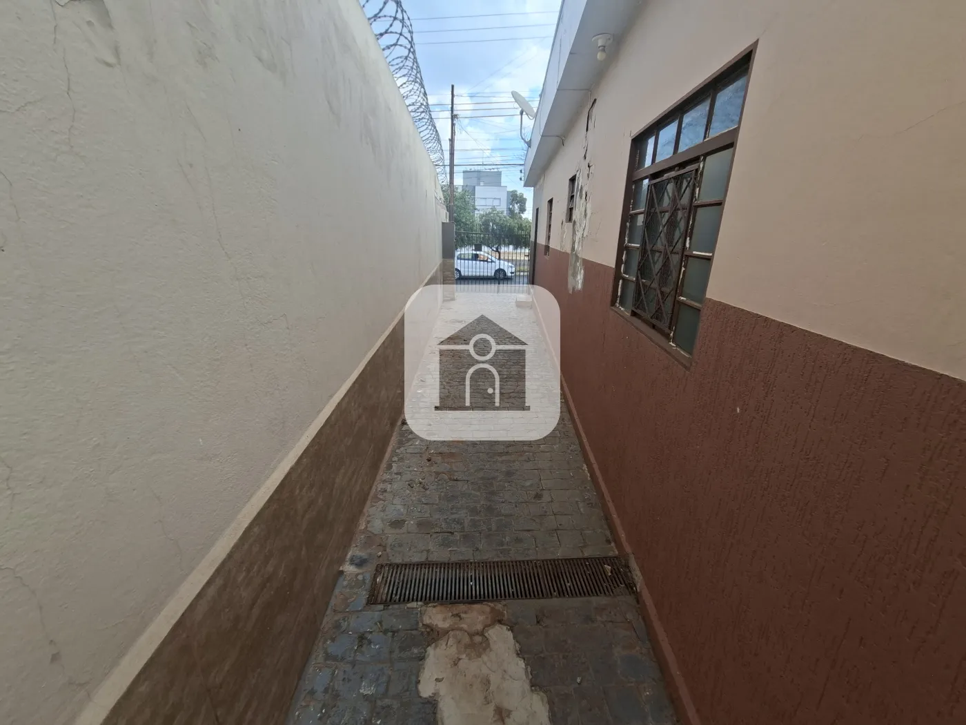 Comprar Casa / Padrão em Uberlândia - Foto 14