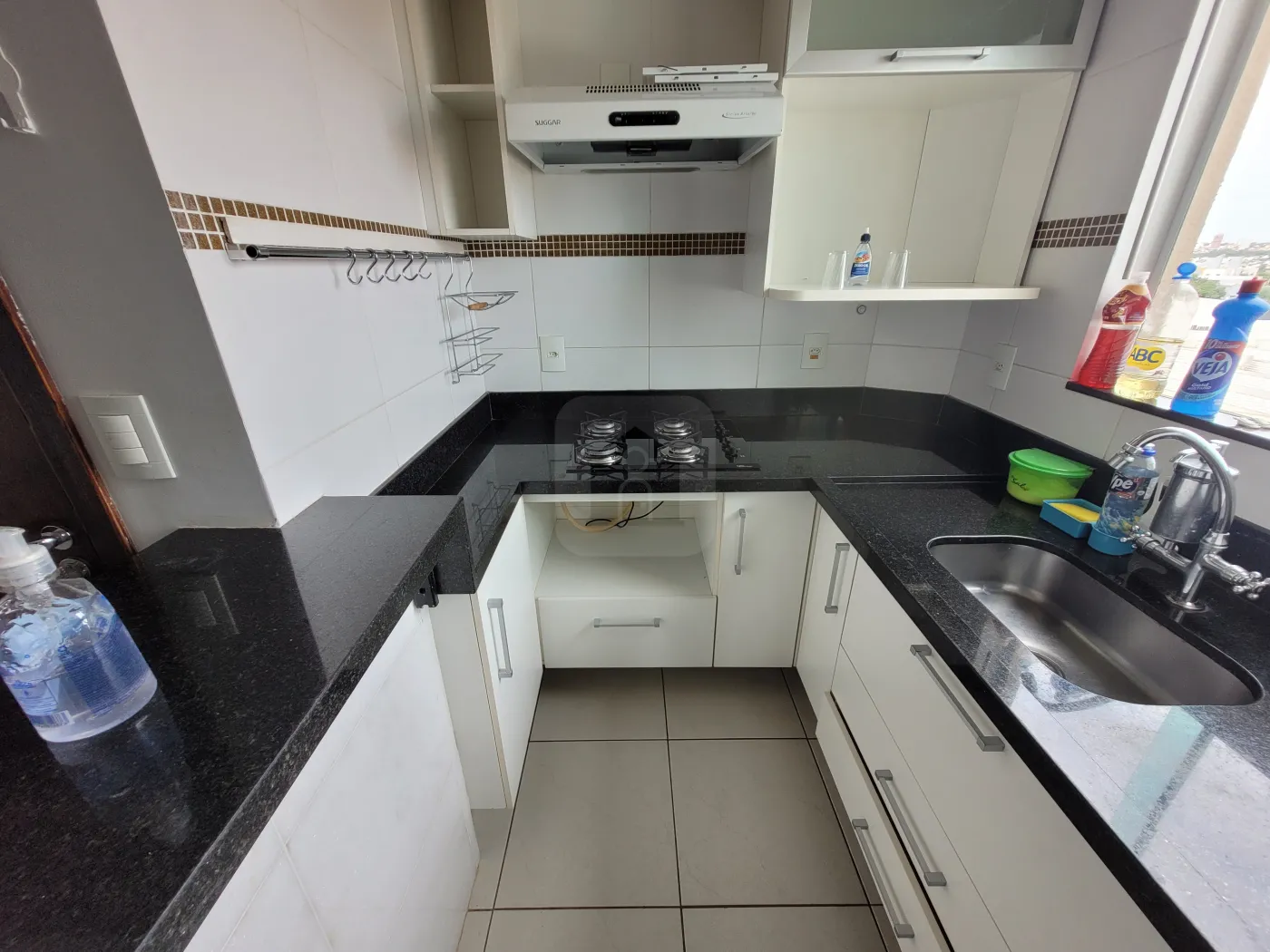 Alugar Apartamento / Padrão em Uberlândia R$ 1.980,00 - Foto 8