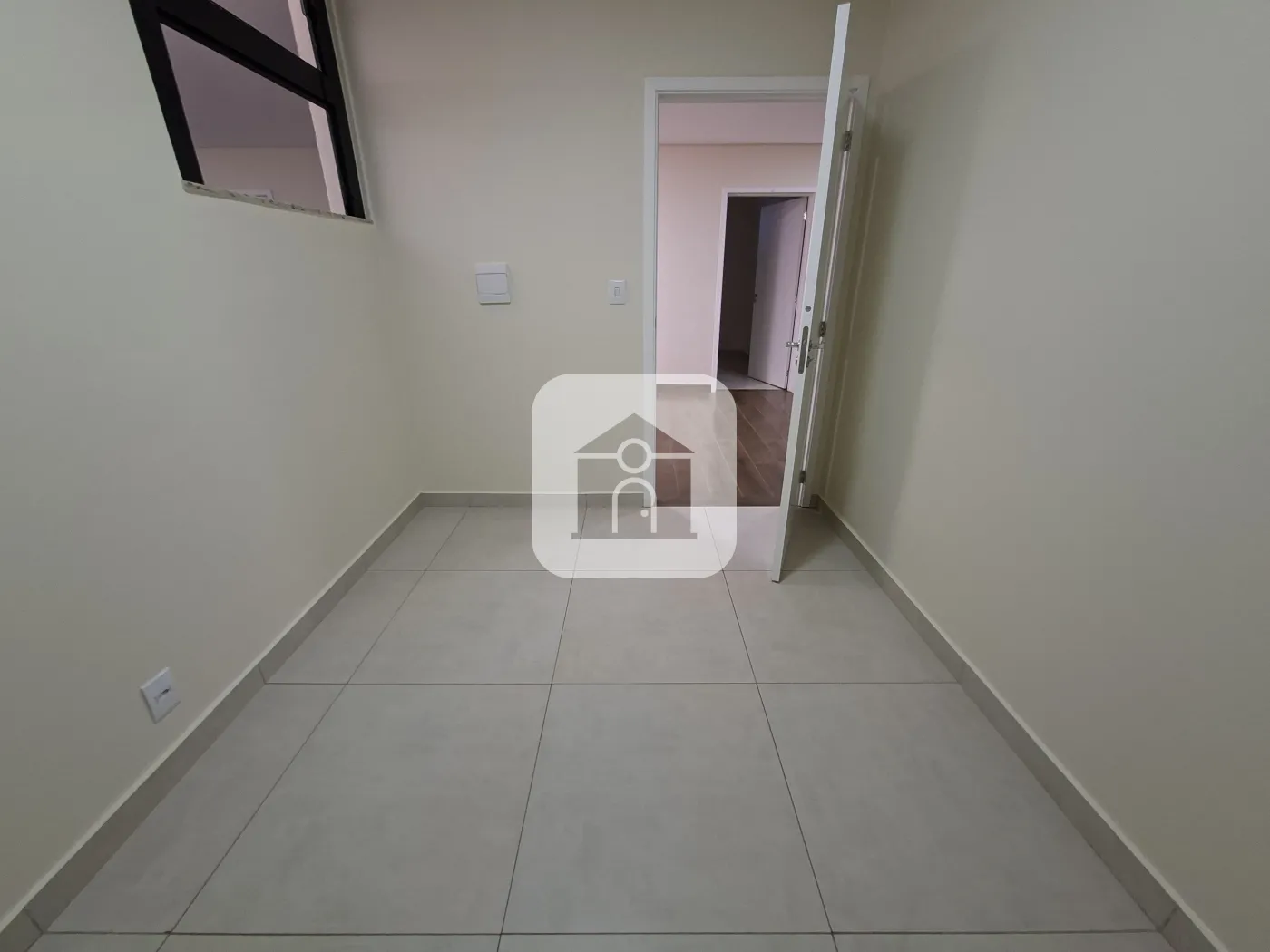 Alugar Comercial / Casa Comercial em Uberlândia R$ 15.000,00 - Foto 13