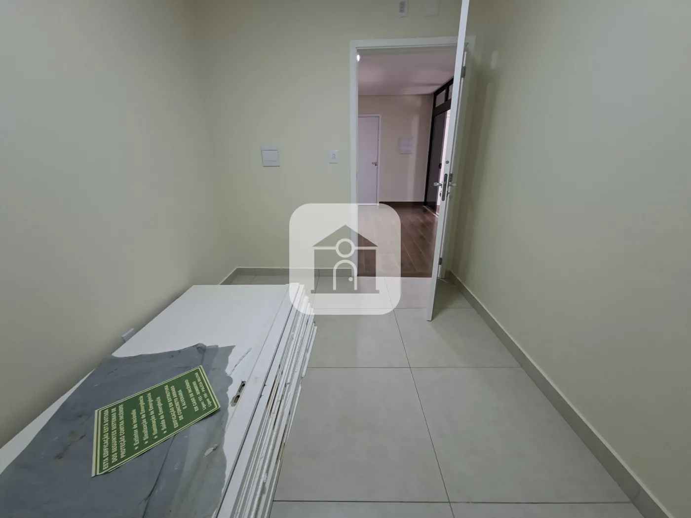 Alugar Comercial / Casa Comercial em Uberlândia R$ 15.000,00 - Foto 15