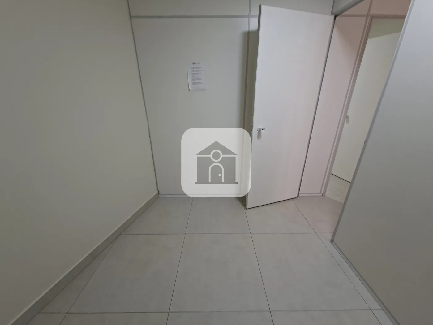 Alugar Comercial / Casa Comercial em Uberlândia R$ 15.000,00 - Foto 22