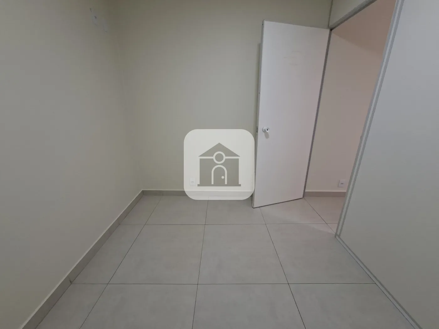 Alugar Comercial / Casa Comercial em Uberlândia R$ 15.000,00 - Foto 24