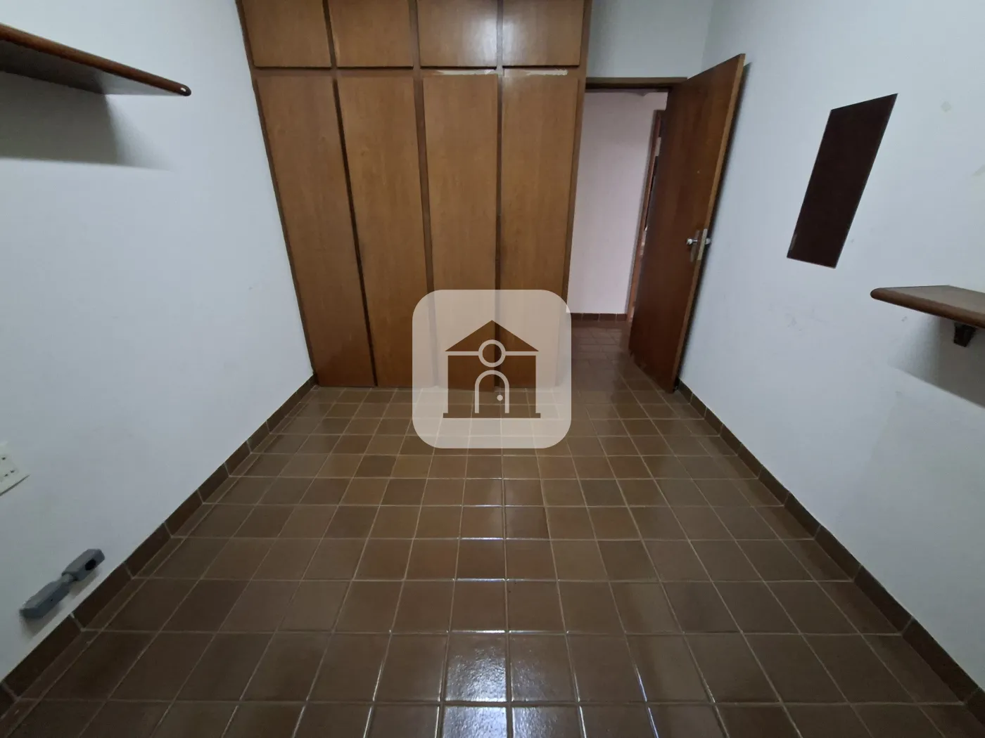 Alugar Apartamento / Padrão em Uberlândia R$ 2.500,00 - Foto 12
