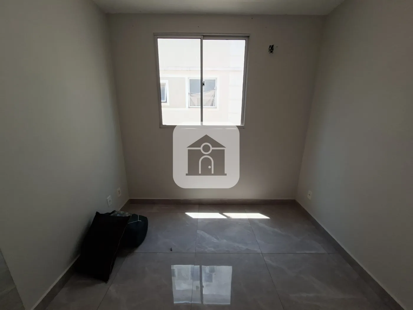 Alugar Apartamento / Padrão em Uberlândia R$ 1.100,00 - Foto 9