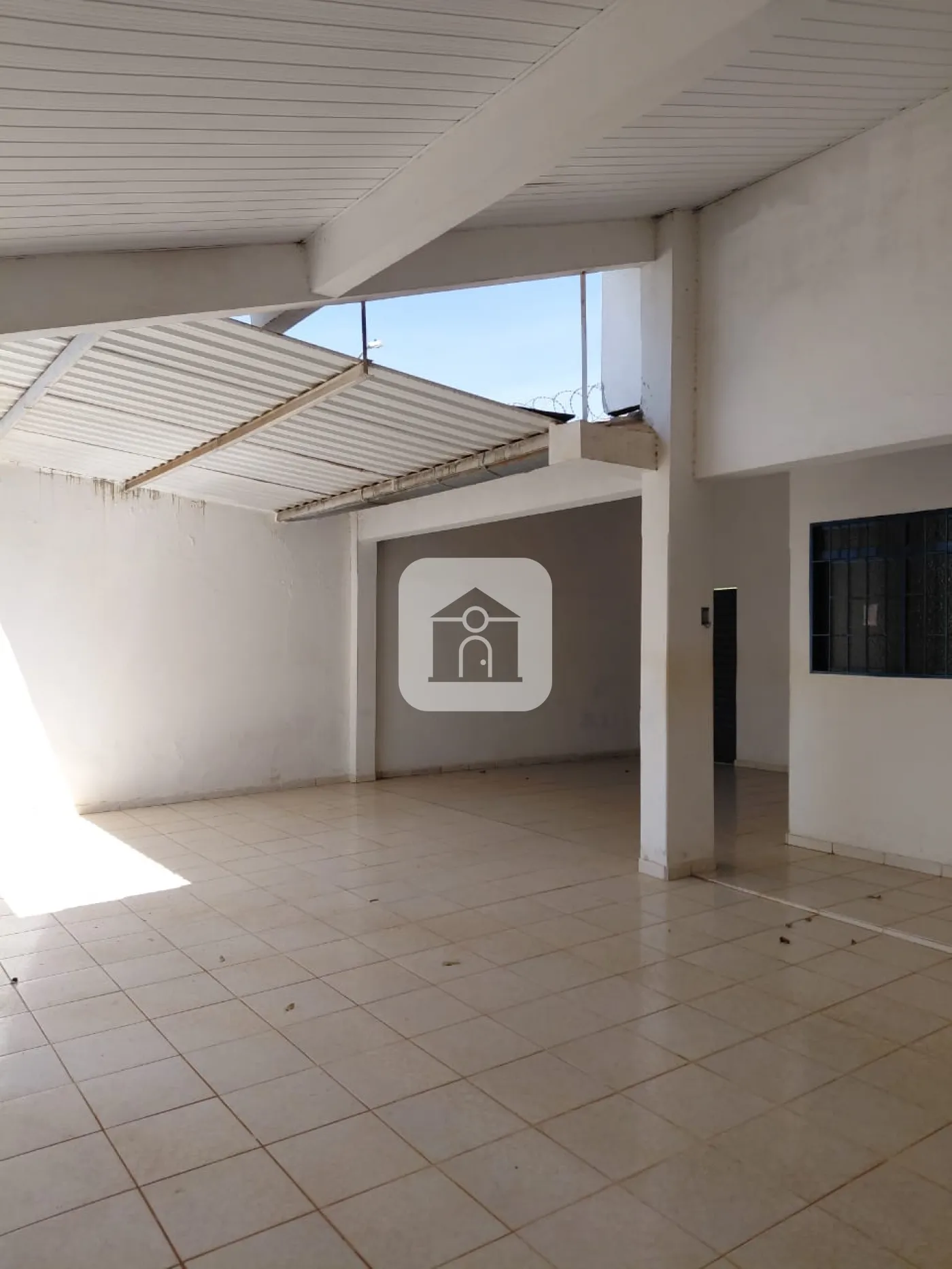 Comprar Casa / Padrão em Uberlândia R$ 630.000,00 - Foto 3