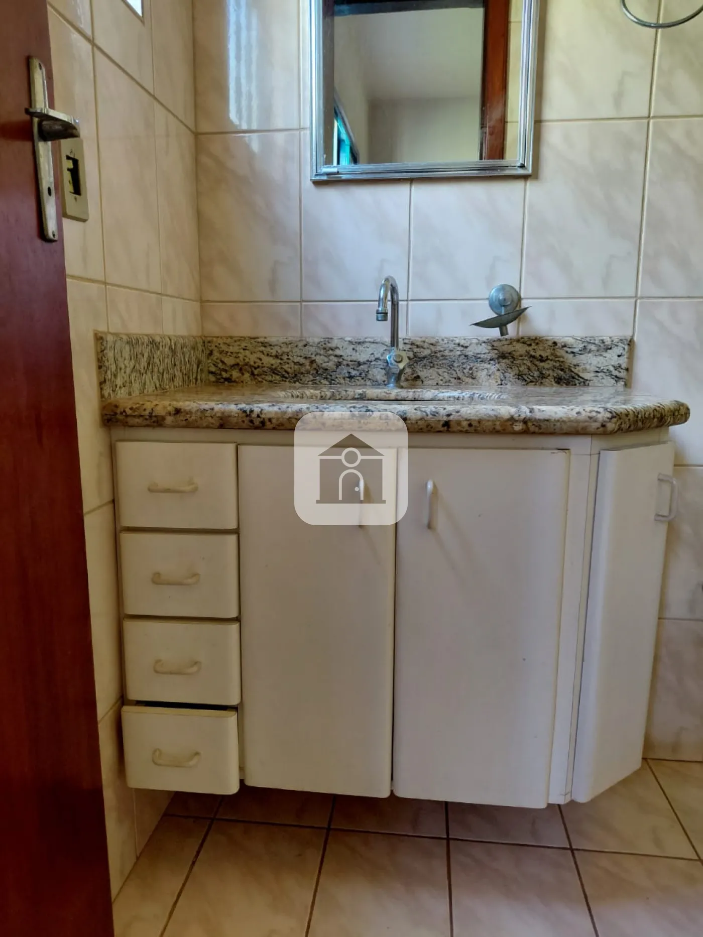 Comprar Casa / Padrão em Uberlândia R$ 630.000,00 - Foto 12