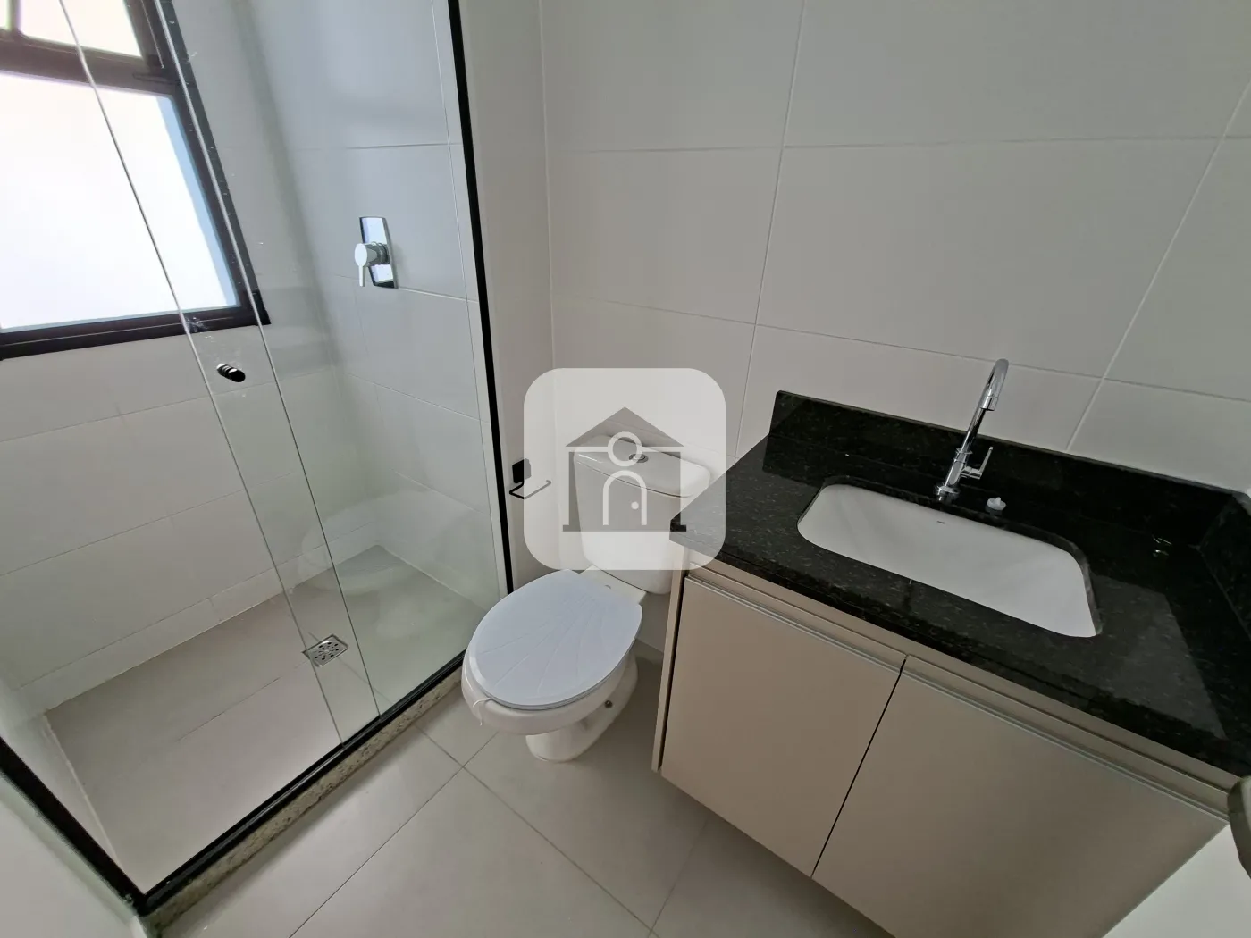 Alugar Apartamento / Padrão em Uberlândia R$ 3.500,00 - Foto 12