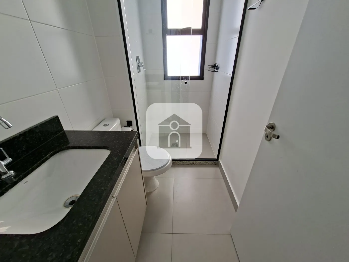 Alugar Apartamento / Padrão em Uberlândia R$ 3.500,00 - Foto 16