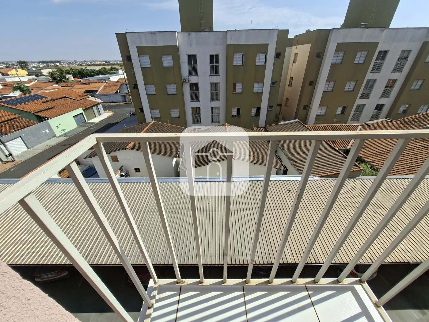 Alugar Apartamento / Padrão em Uberlândia R$ 1.000,00 - Foto 18