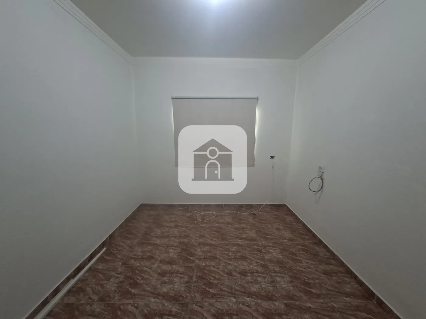 Alugar Casa / Padrão em Uberlândia R$ 2.000,00 - Foto 1