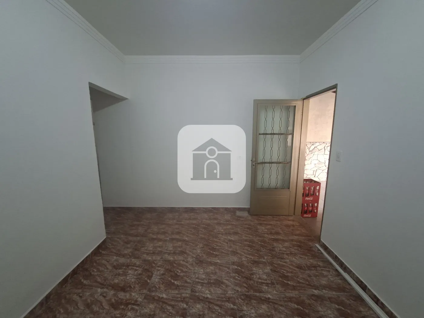 Alugar Casa / Padrão em Uberlândia R$ 2.000,00 - Foto 2
