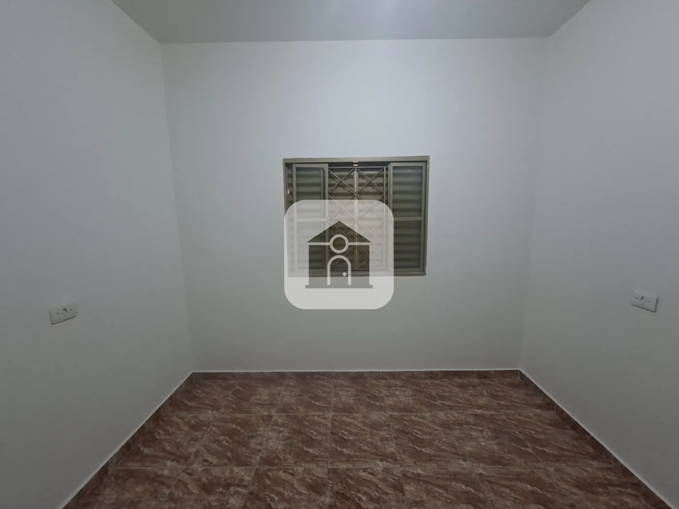Alugar Casa / Padrão em Uberlândia R$ 2.000,00 - Foto 7