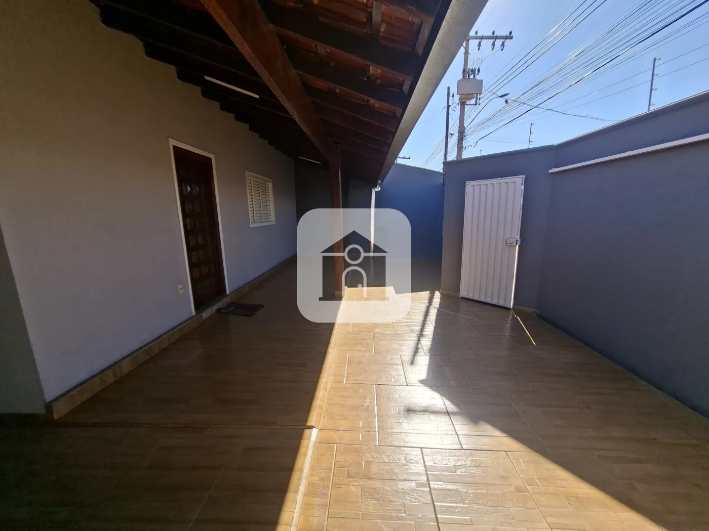 Alugar Casa / Padrão em Uberlândia R$ 2.500,00 - Foto 16