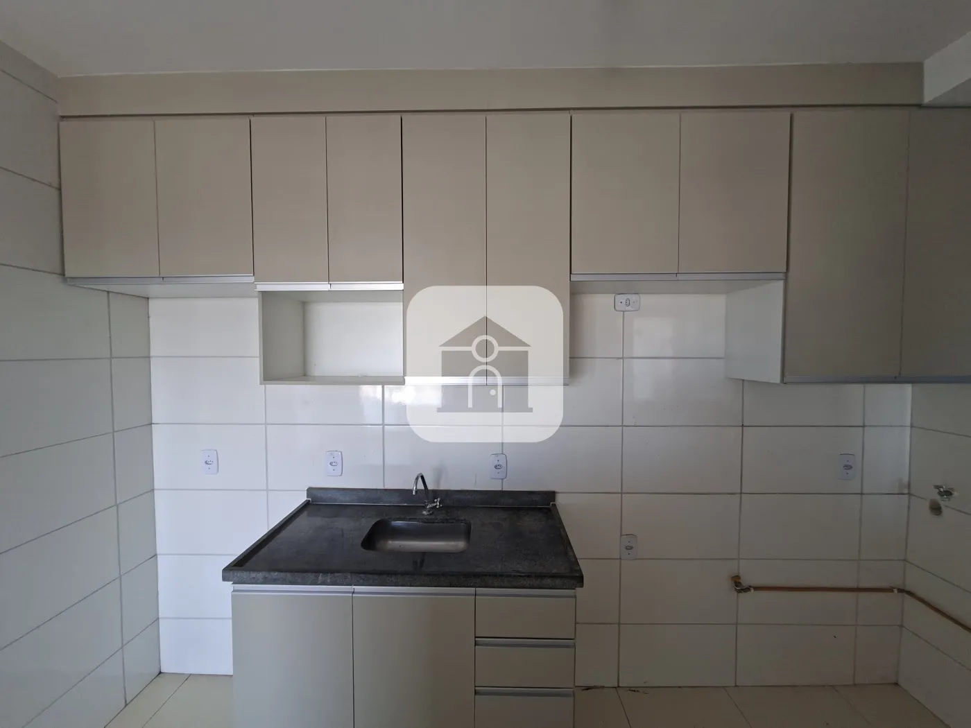 Alugar Apartamento / Padrão em Uberlândia R$ 1.650,00 - Foto 7