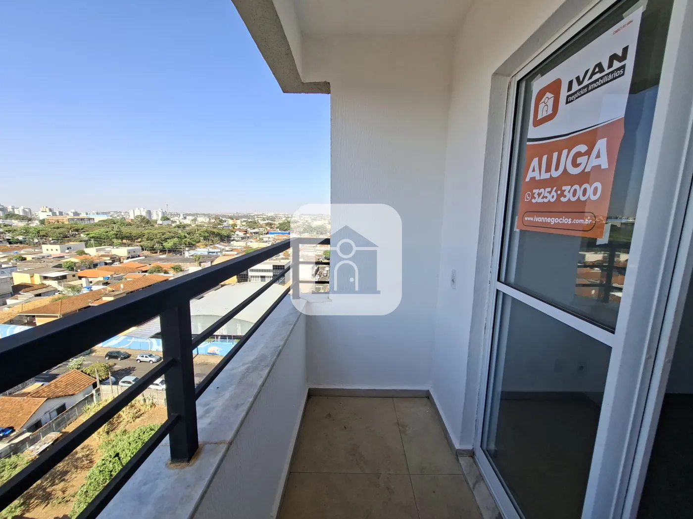 Alugar Apartamento / Padrão em Uberlândia R$ 1.650,00 - Foto 12