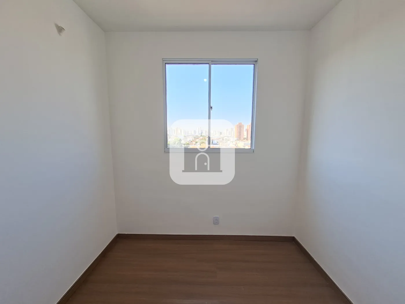 Alugar Apartamento / Padrão em Uberlândia R$ 1.650,00 - Foto 13
