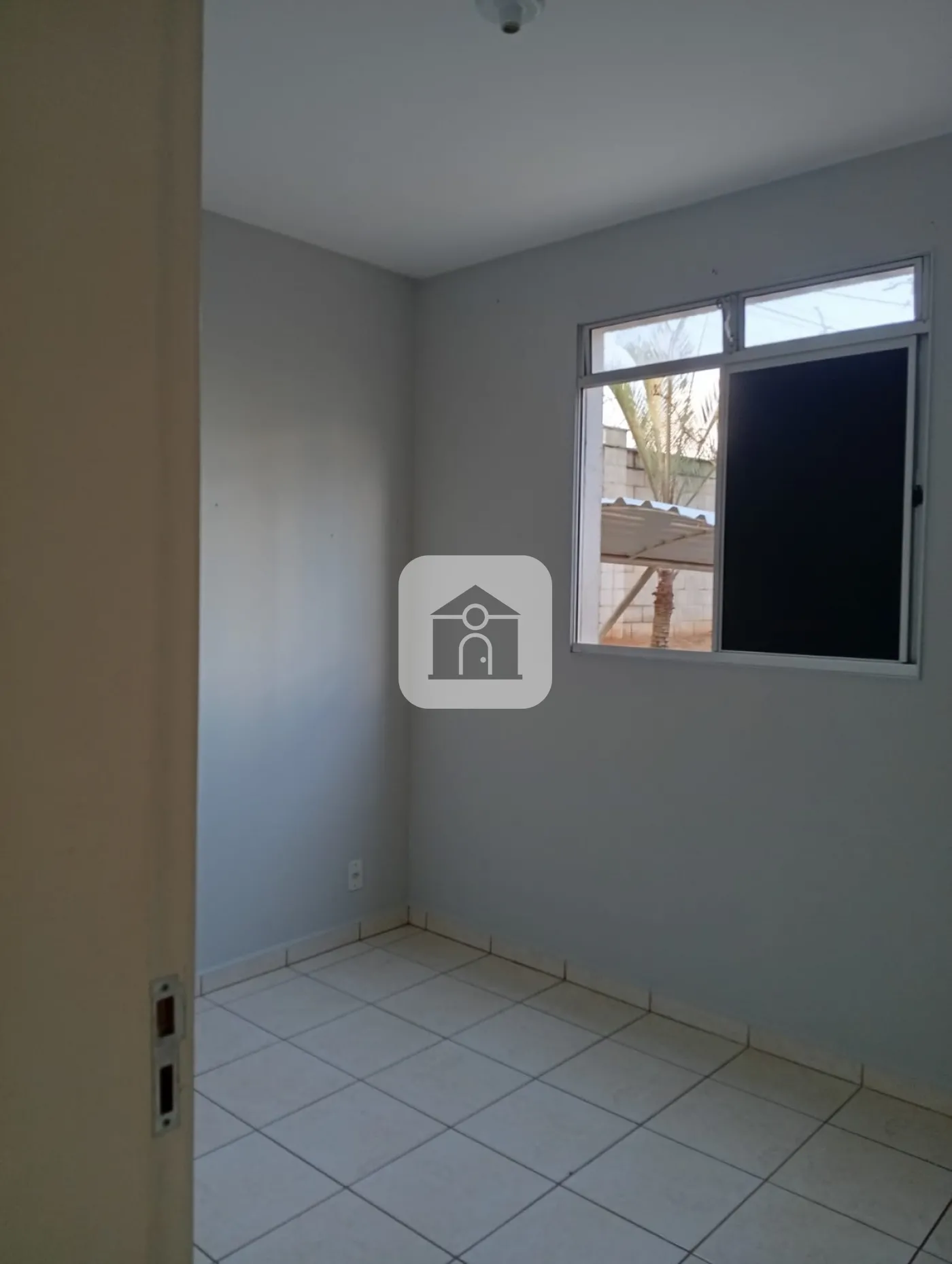 Comprar Apartamento / Padrão em Uberlândia R$ 150.000,00 - Foto 23