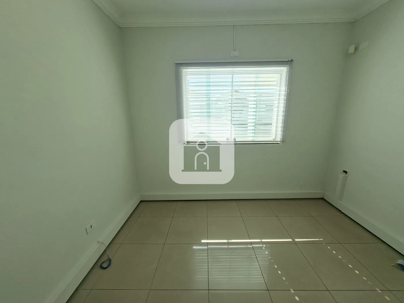 Alugar Casa / Sobrado em Uberlândia R$ 3.300,00 - Foto 3