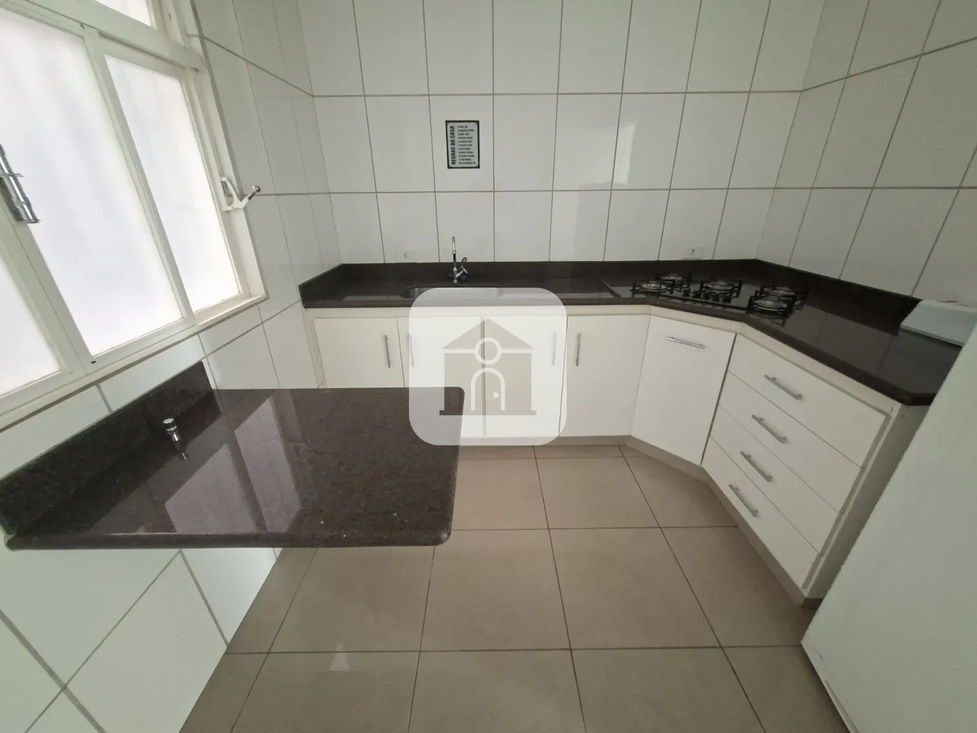 Alugar Casa / Sobrado em Uberlândia R$ 3.300,00 - Foto 5
