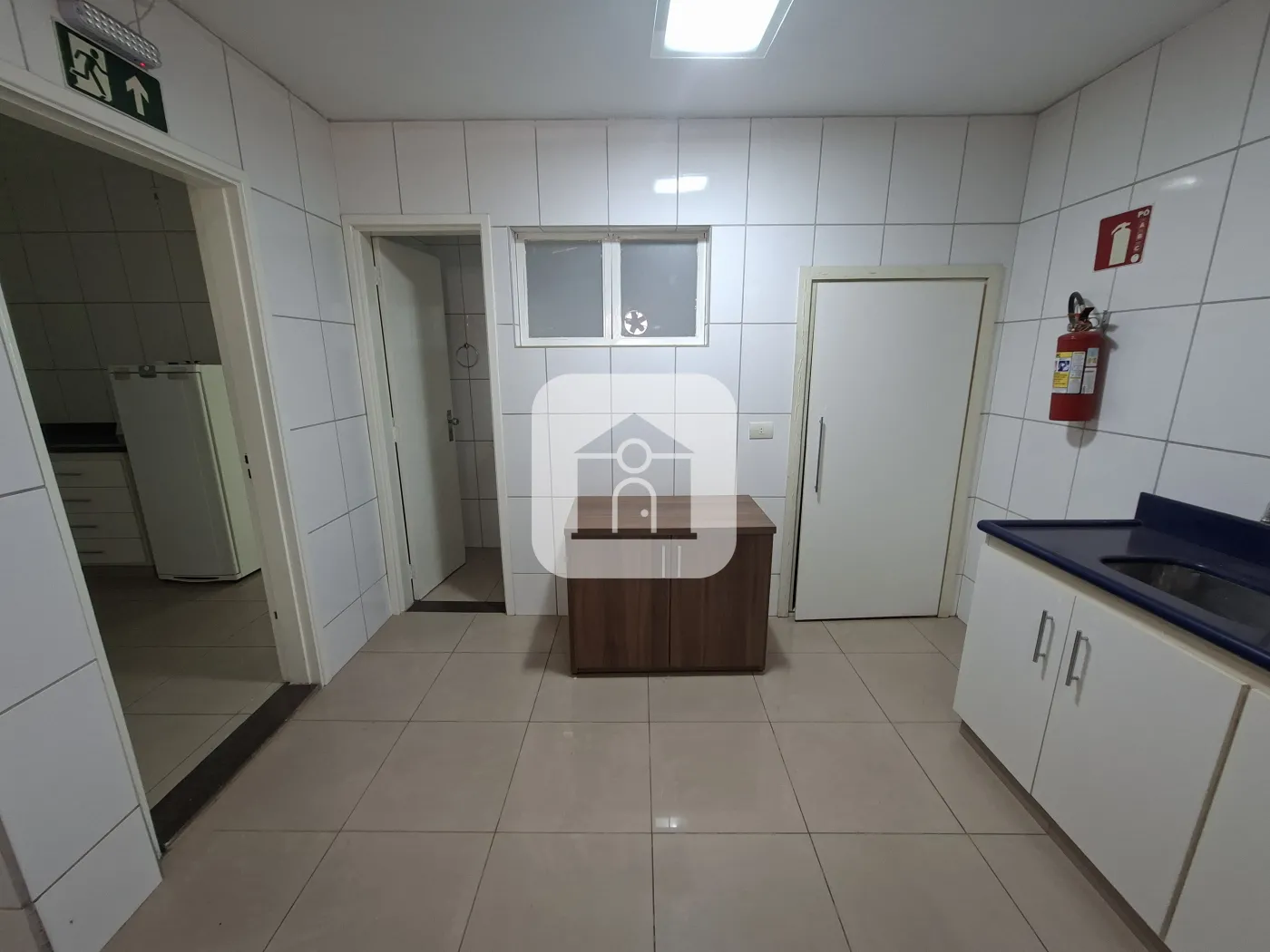 Alugar Casa / Sobrado em Uberlândia R$ 3.300,00 - Foto 10