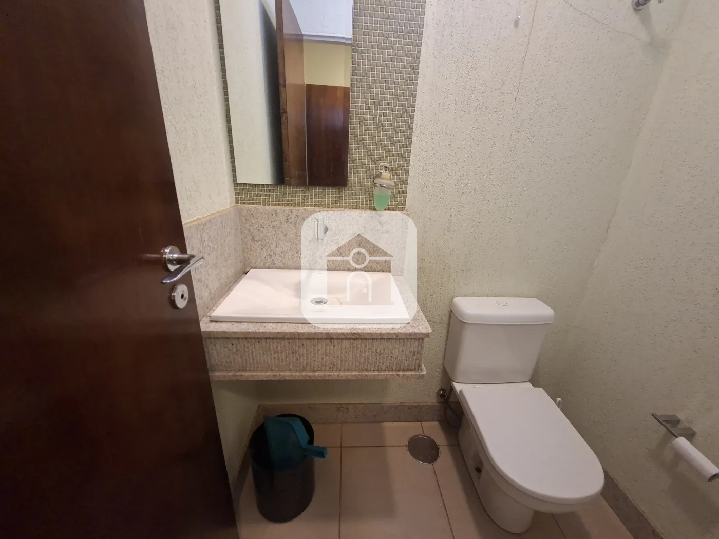 Alugar Comercial / Sala Comercial Condomínio em Uberlândia R$ 2.000,00 - Foto 6