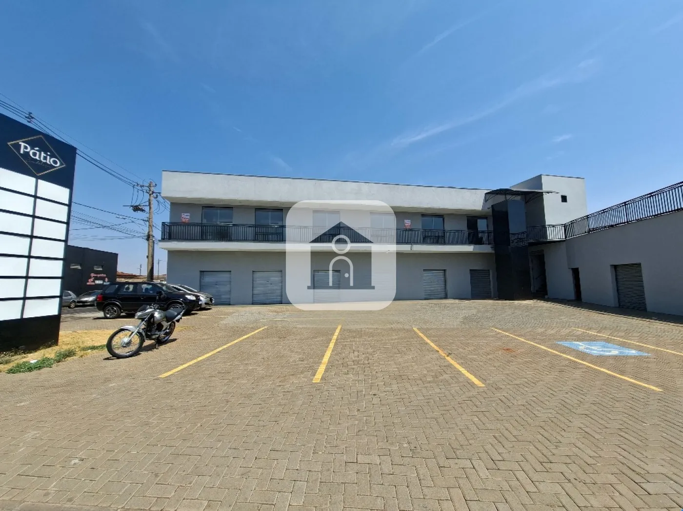 Alugar Comercial / Loja Condomínio em Uberlândia R$ 1.450,00 - Foto 1