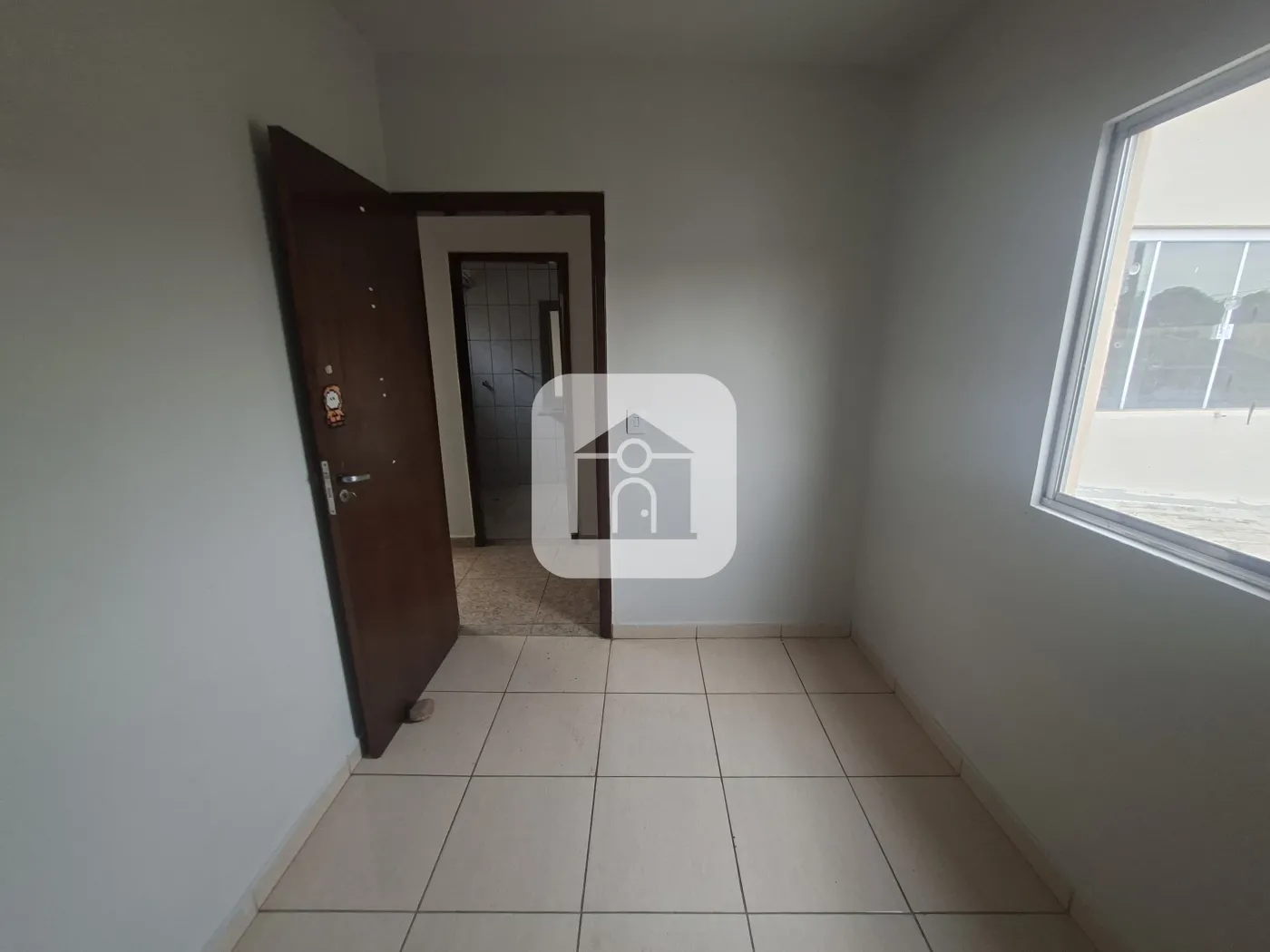 Alugar Apartamento / Sobrado em Uberlândia R$ 1.600,00 - Foto 9