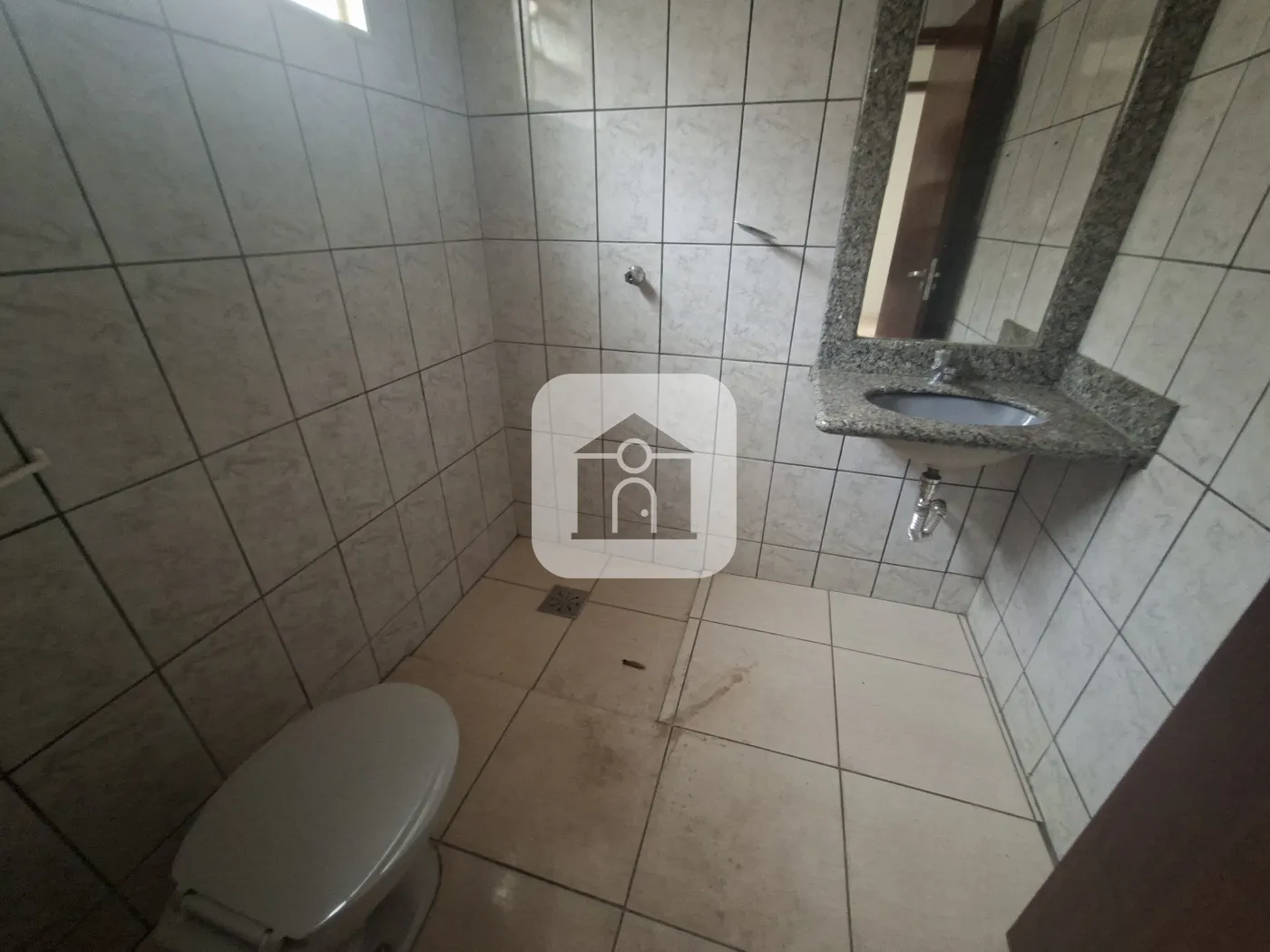 Alugar Apartamento / Sobrado em Uberlândia R$ 1.600,00 - Foto 12