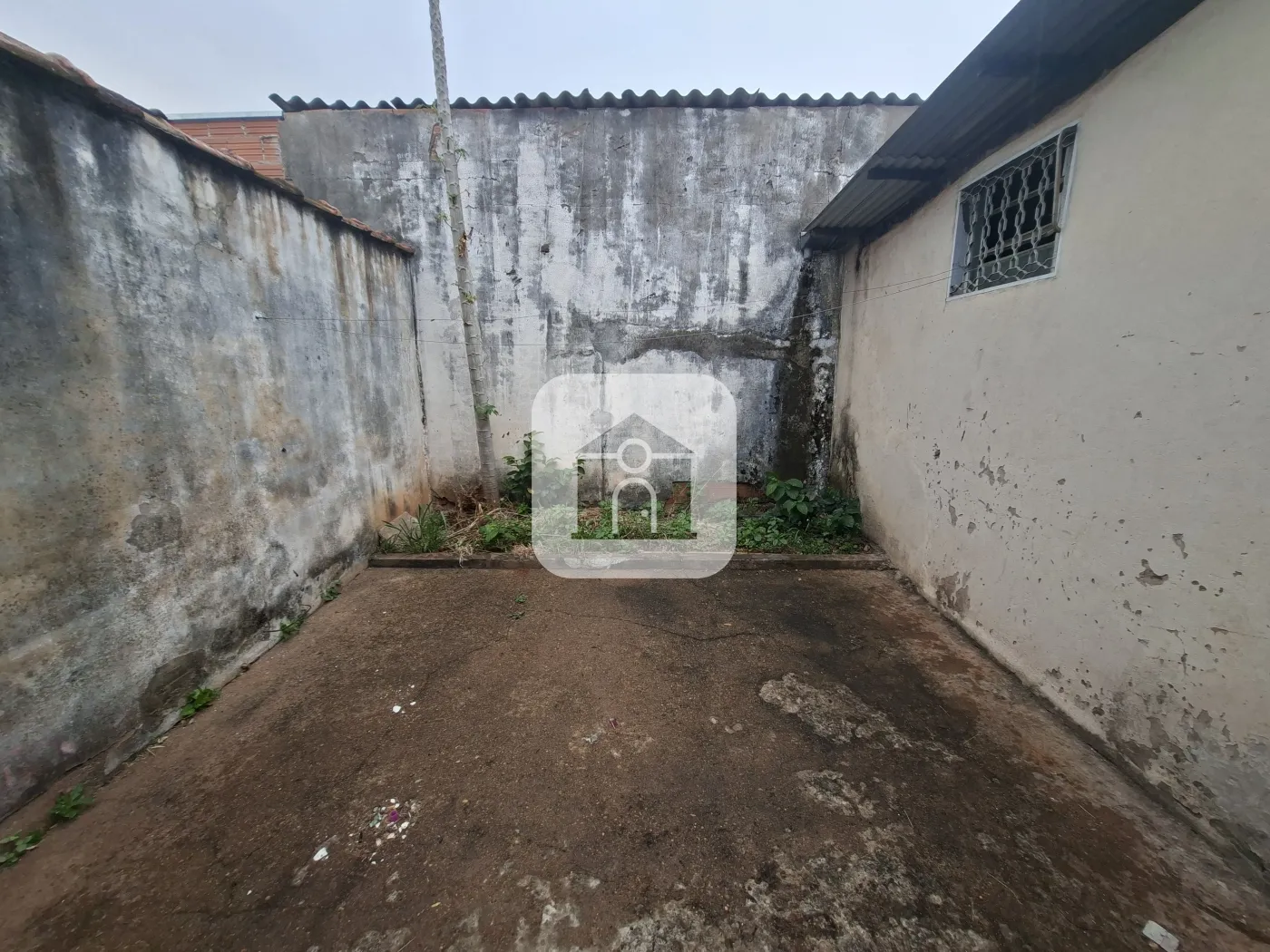 Alugar Casa / Padrão em Uberlândia R$ 1.000,00 - Foto 14