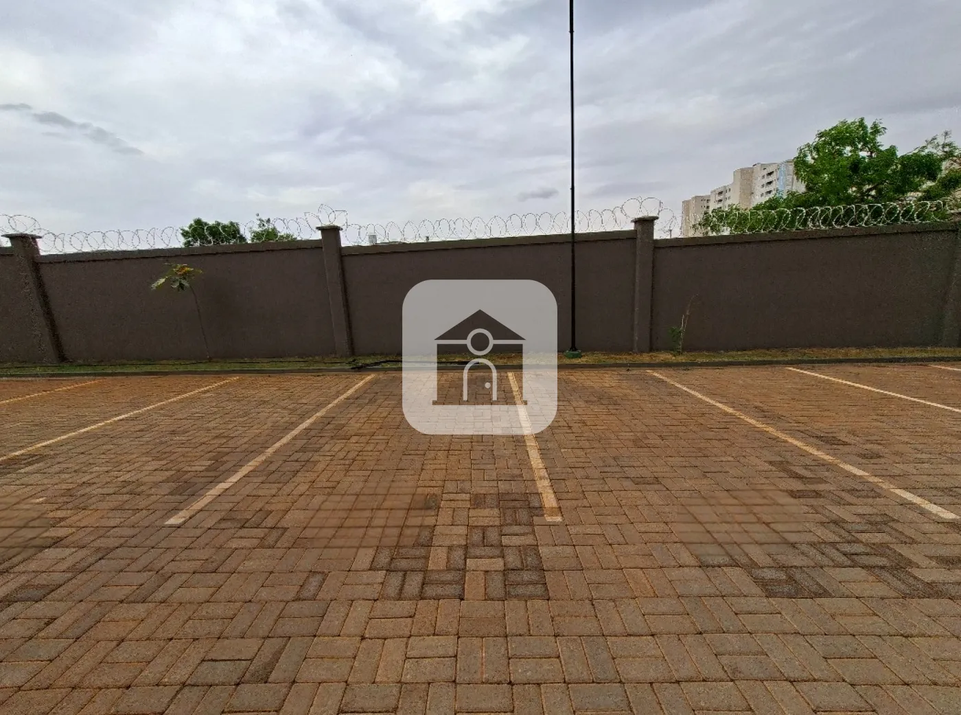 Alugar Apartamento / Padrão em Uberlândia R$ 1.800,00 - Foto 15