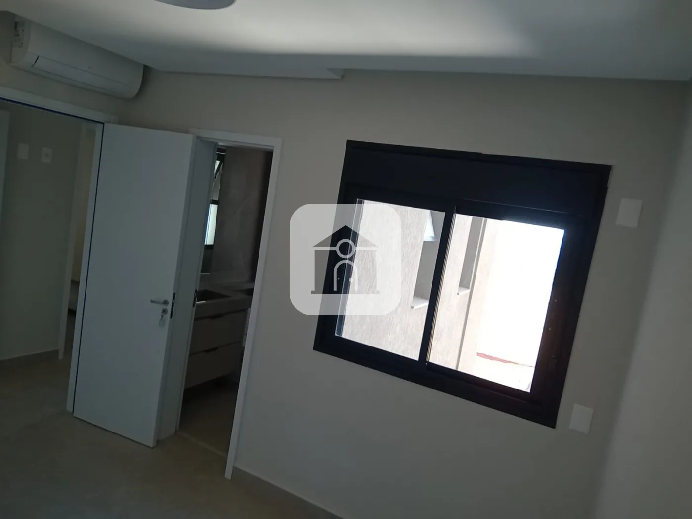 Alugar Apartamento / Padrão em Uberlândia R$ 6.500,00 - Foto 12