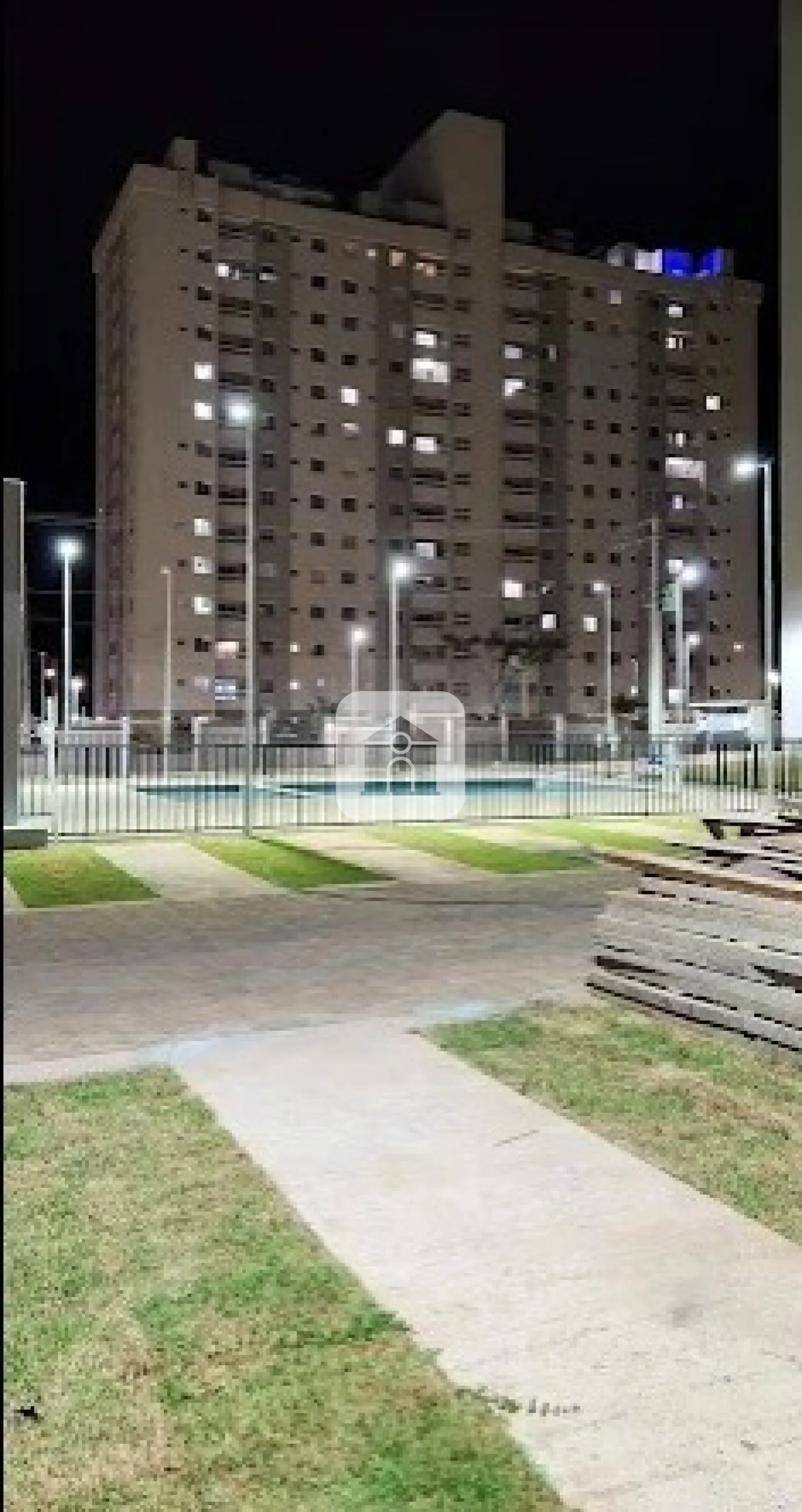 Comprar Apartamento / Padrão em Uberlândia R$ 230.000,00 - Foto 3